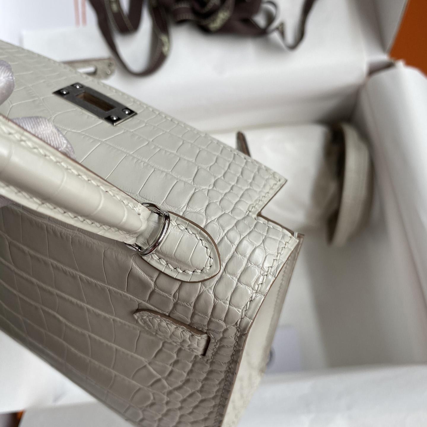 Hermes Mini Kelly 19 - FashionPlug