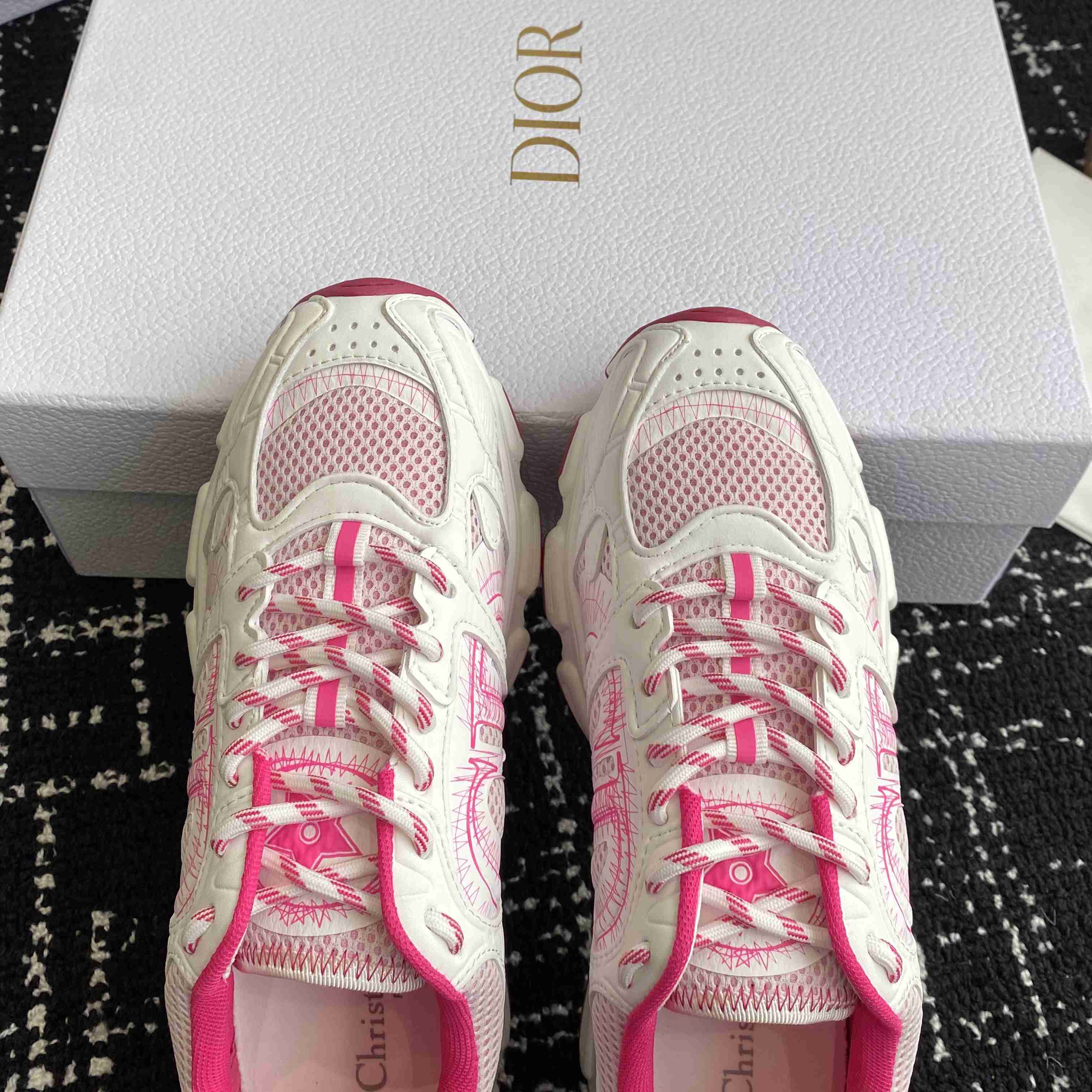 Miss Dior — Dior Chrono Sneaker  - FashionPlug