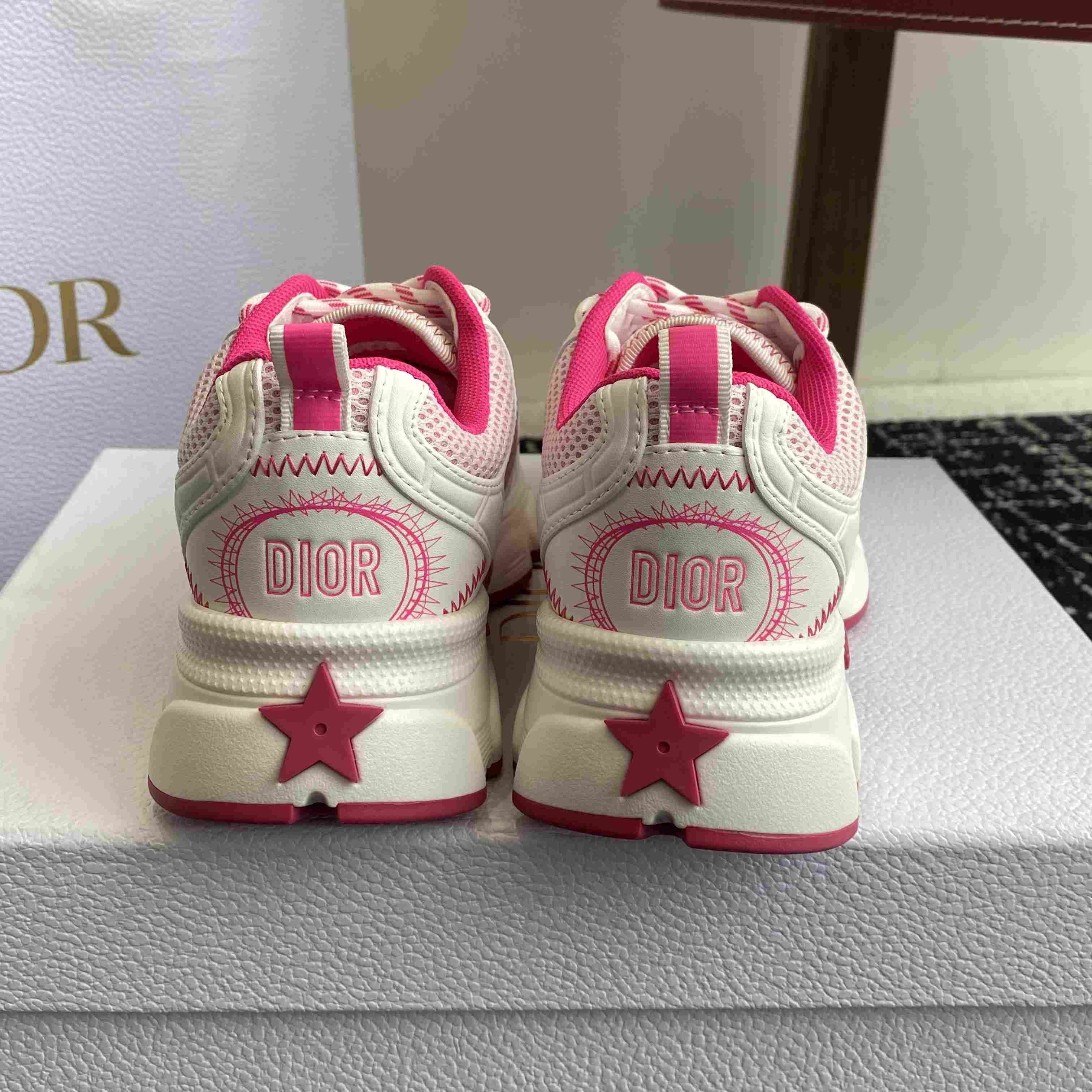 Miss Dior — Dior Chrono Sneaker  - FashionPlug