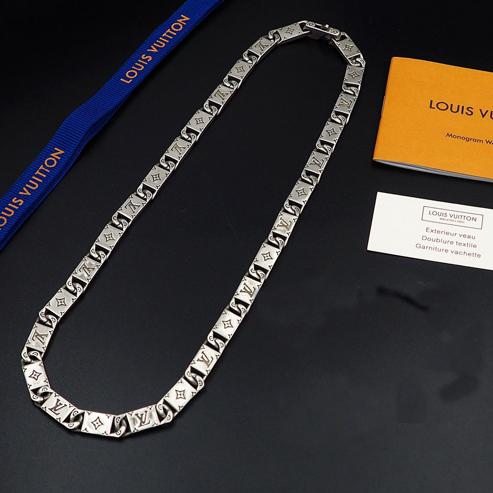 Louis Vuitton Monogram Tied Up Necklace  M00919 - FashionPlug