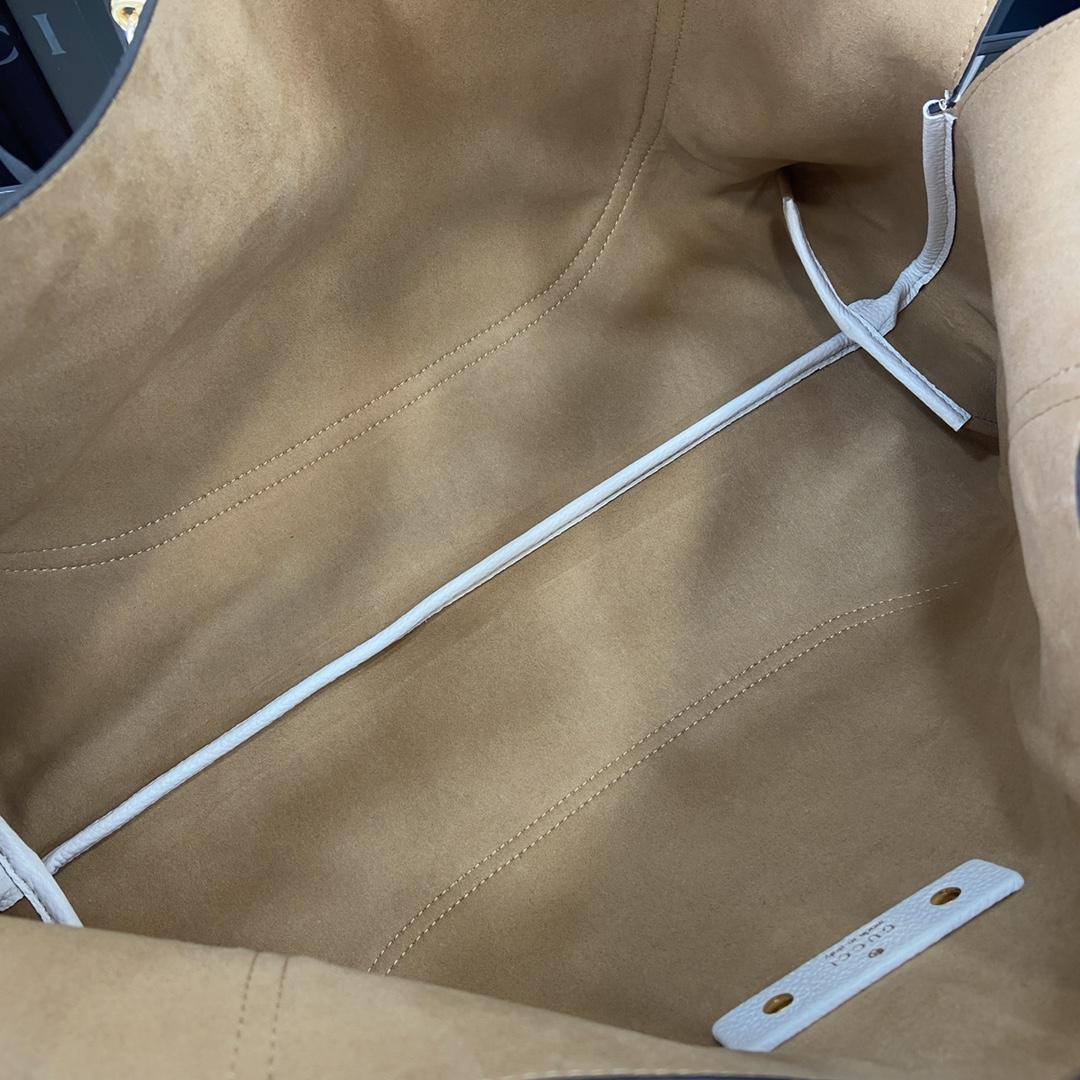 Gucci Softbit Maxi Shoulder Bag - FashionPlug