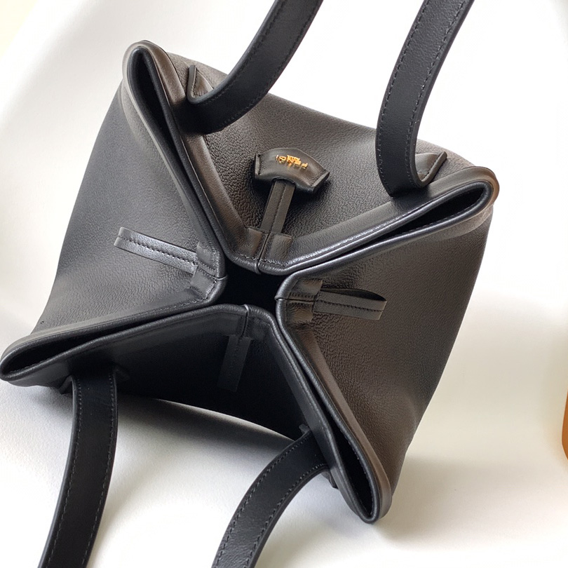 Fendi Origami Medium Black Leather Bag  - FashionPlug