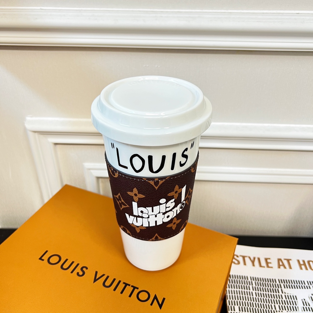 Louis Vuitton Cup Louis - FashionPlug