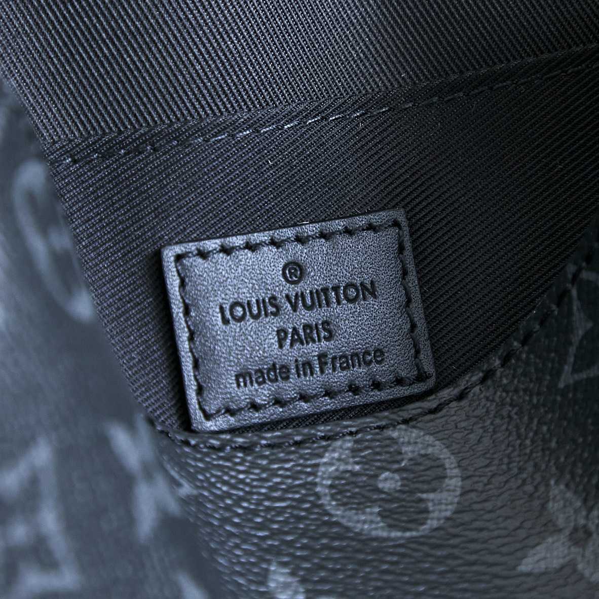 Louis Vuitton Montsouris Messenger PM   M12519 - FashionPlug