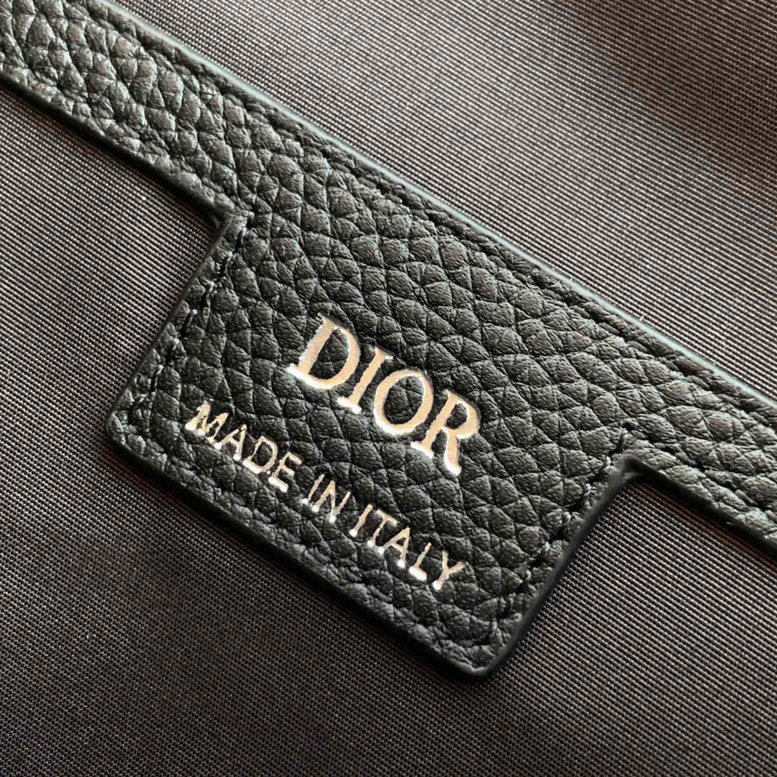 Dior 8 Belt Bag  - FashionPlug