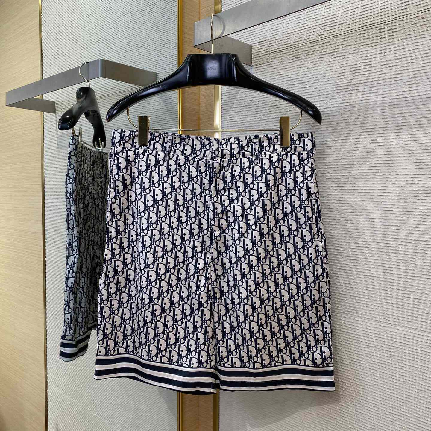 Dior Dior Oblique Short-Sleeved Shirt And Short - FashionPlug
