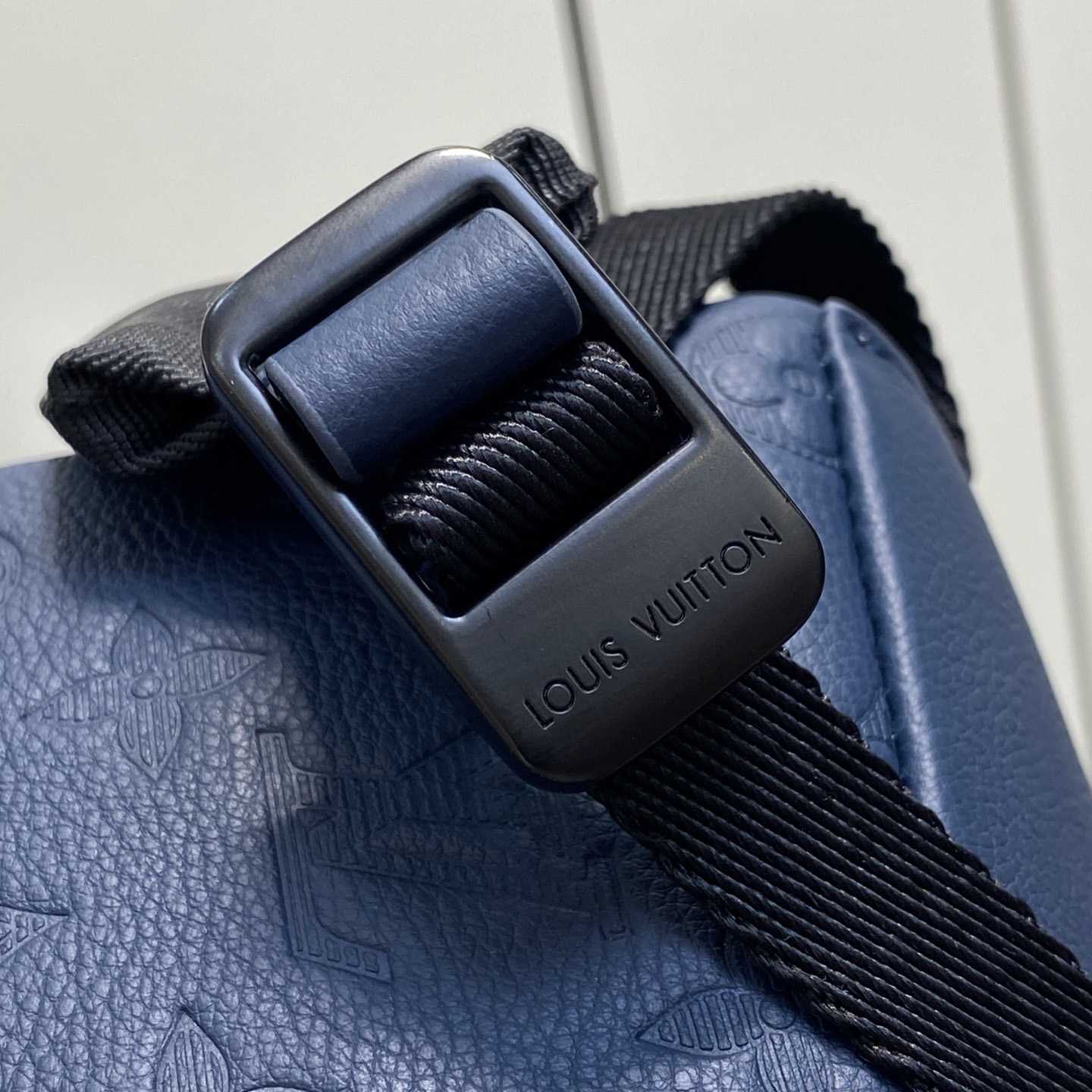 Louis Vuitton Discovery Backpack PM   M14884 - FashionPlug