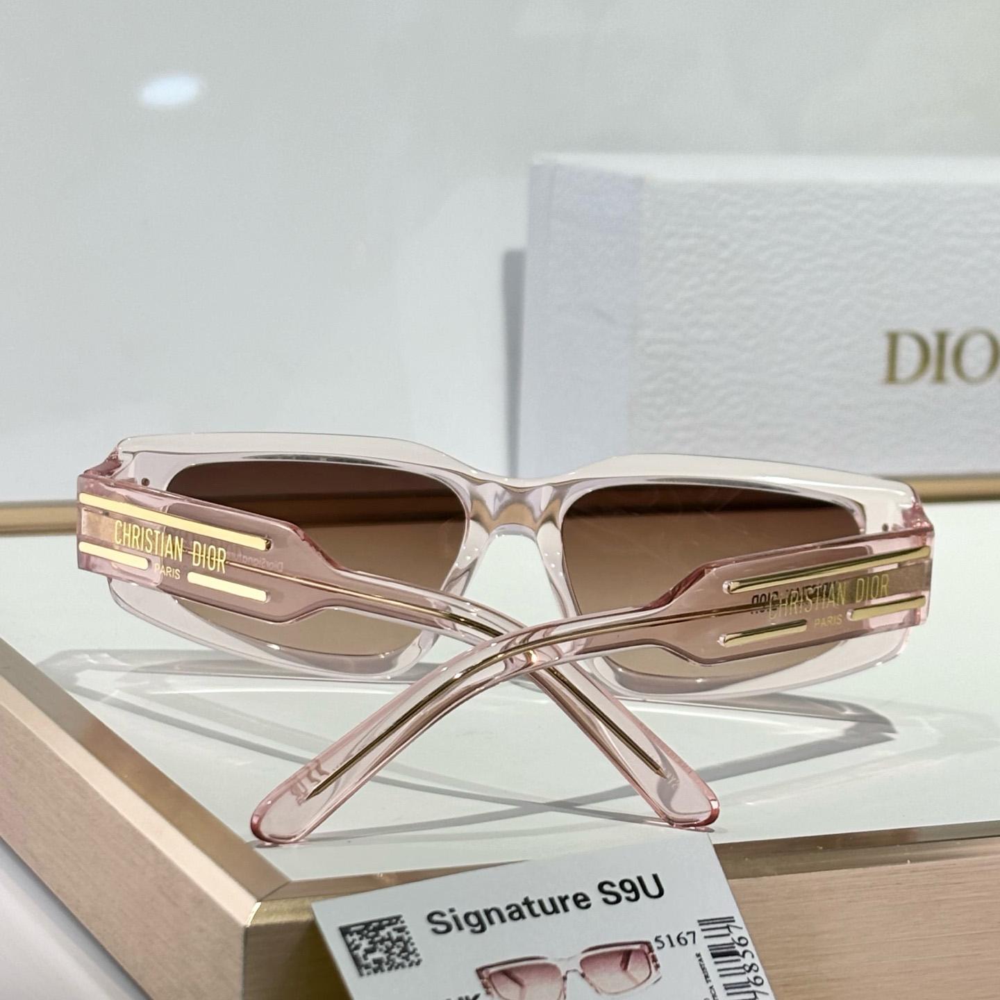Dior Signature S9U Sunglasses  - FashionPlug