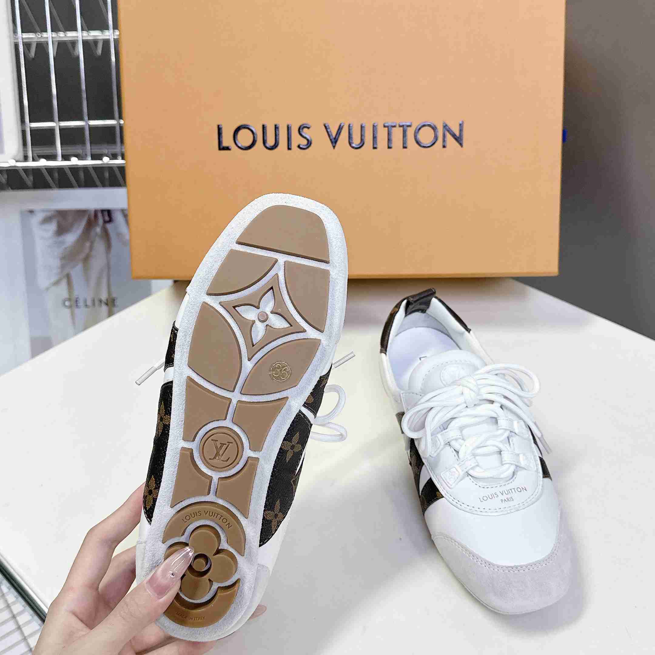 Louis Vuitton LV Sneakerina   1AHNC6 - FashionPlug