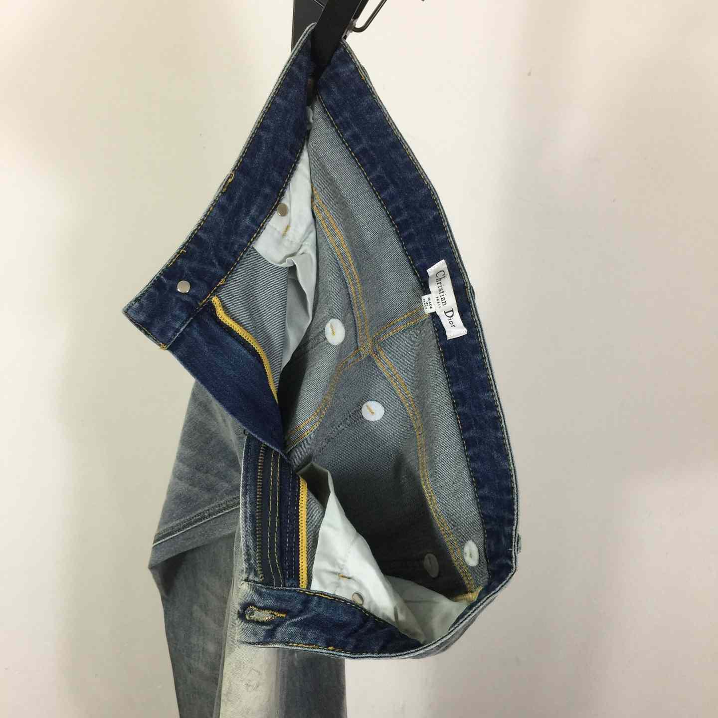 Dior Jeans - FashionPlug