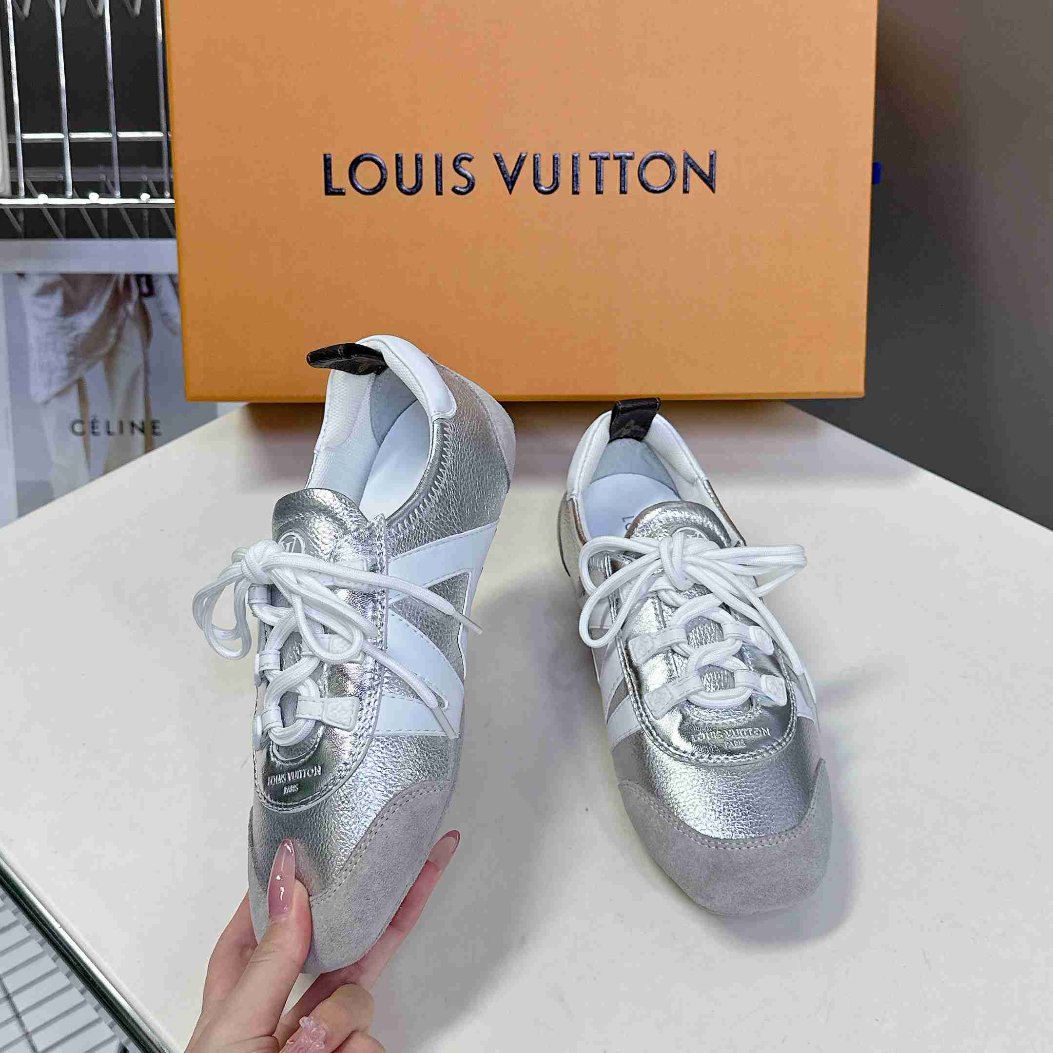 Louis Vuitton LV Sneakerina   1AHOJD - FashionPlug