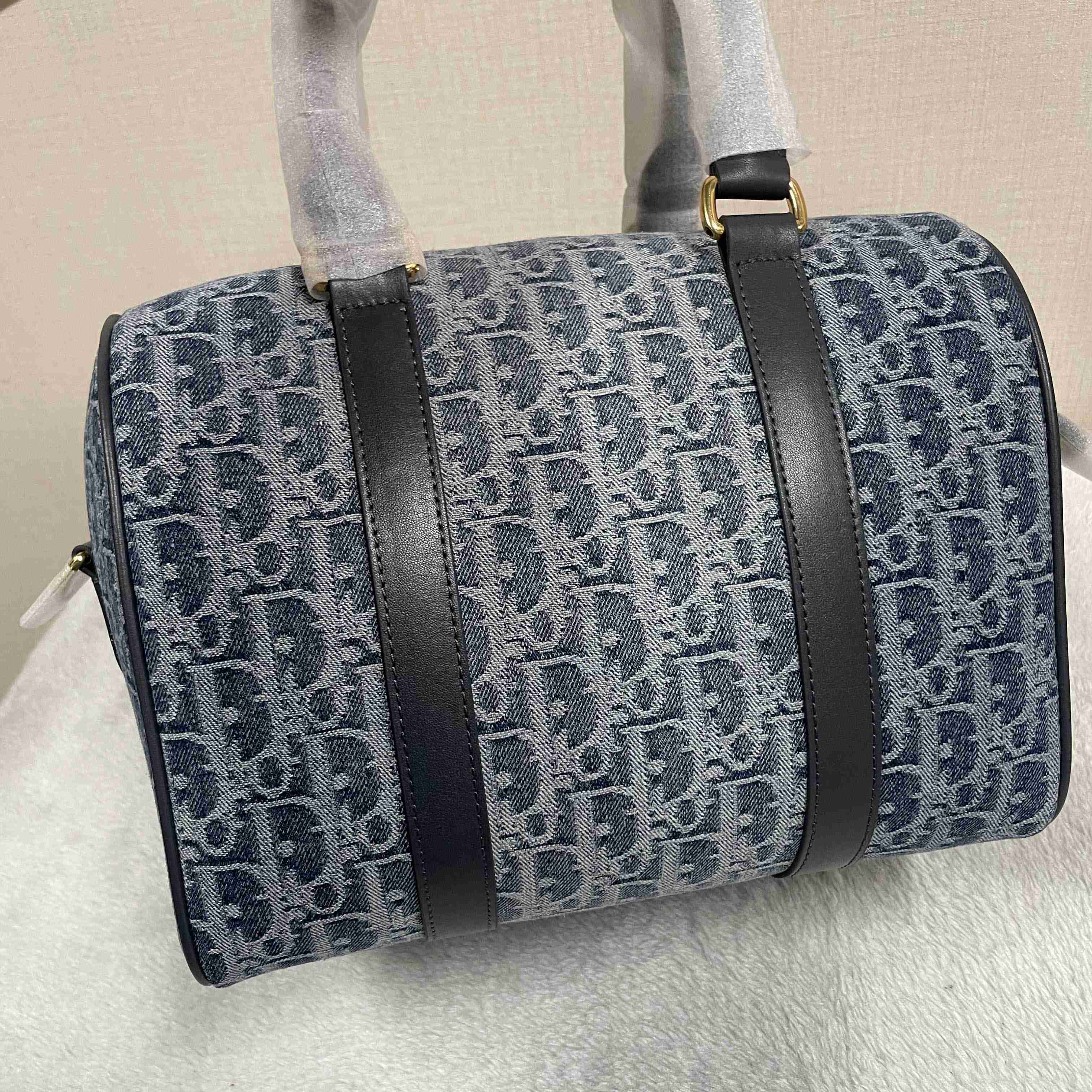 Dior Groove 25 Bag   - FashionPlug