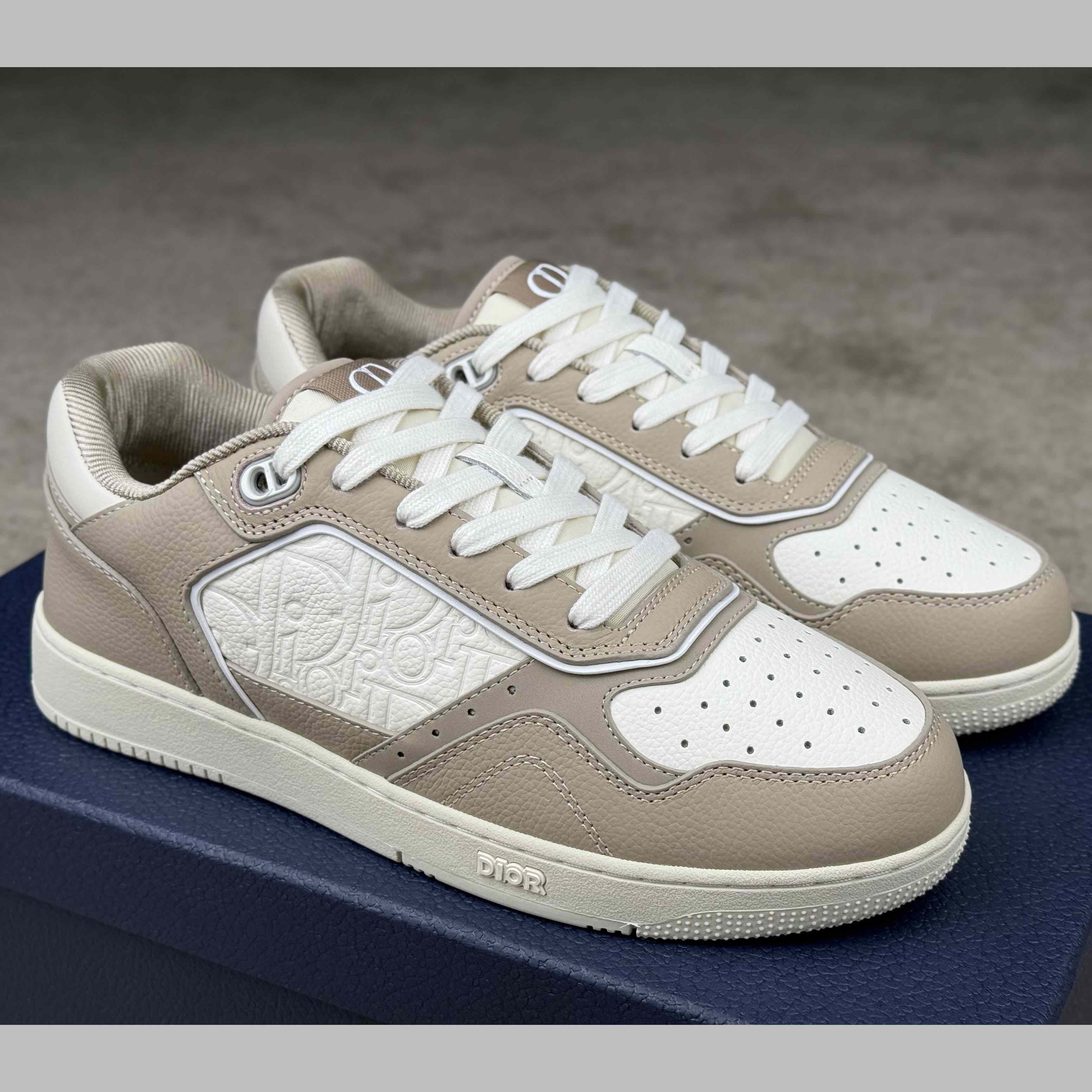Dior B27 Uptown Low-Top Sneaker  - FashionPlug