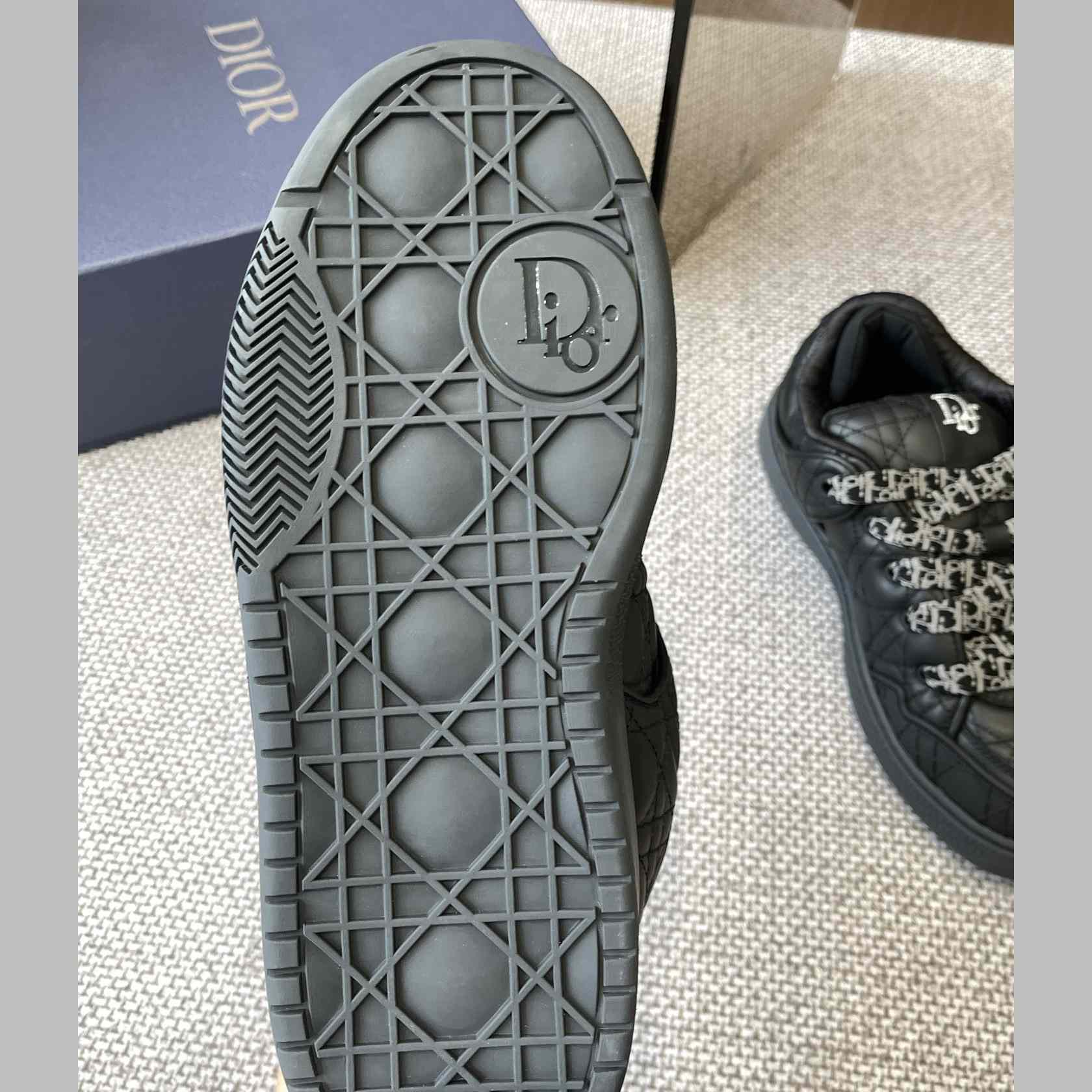 Dior B9S Skater Sneakers - FashionPlug