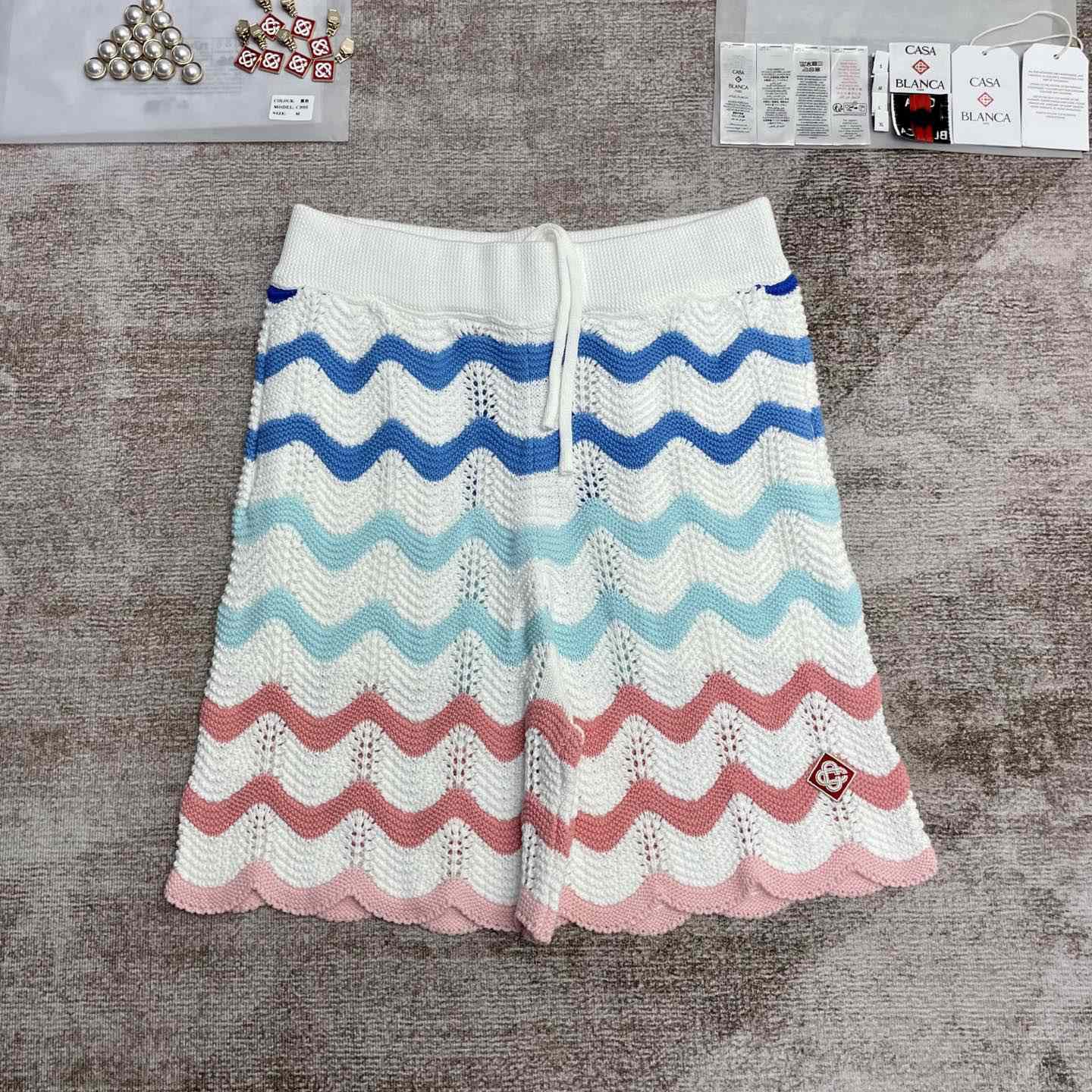 Casablanca Wave Short   D0087 - FashionPlug