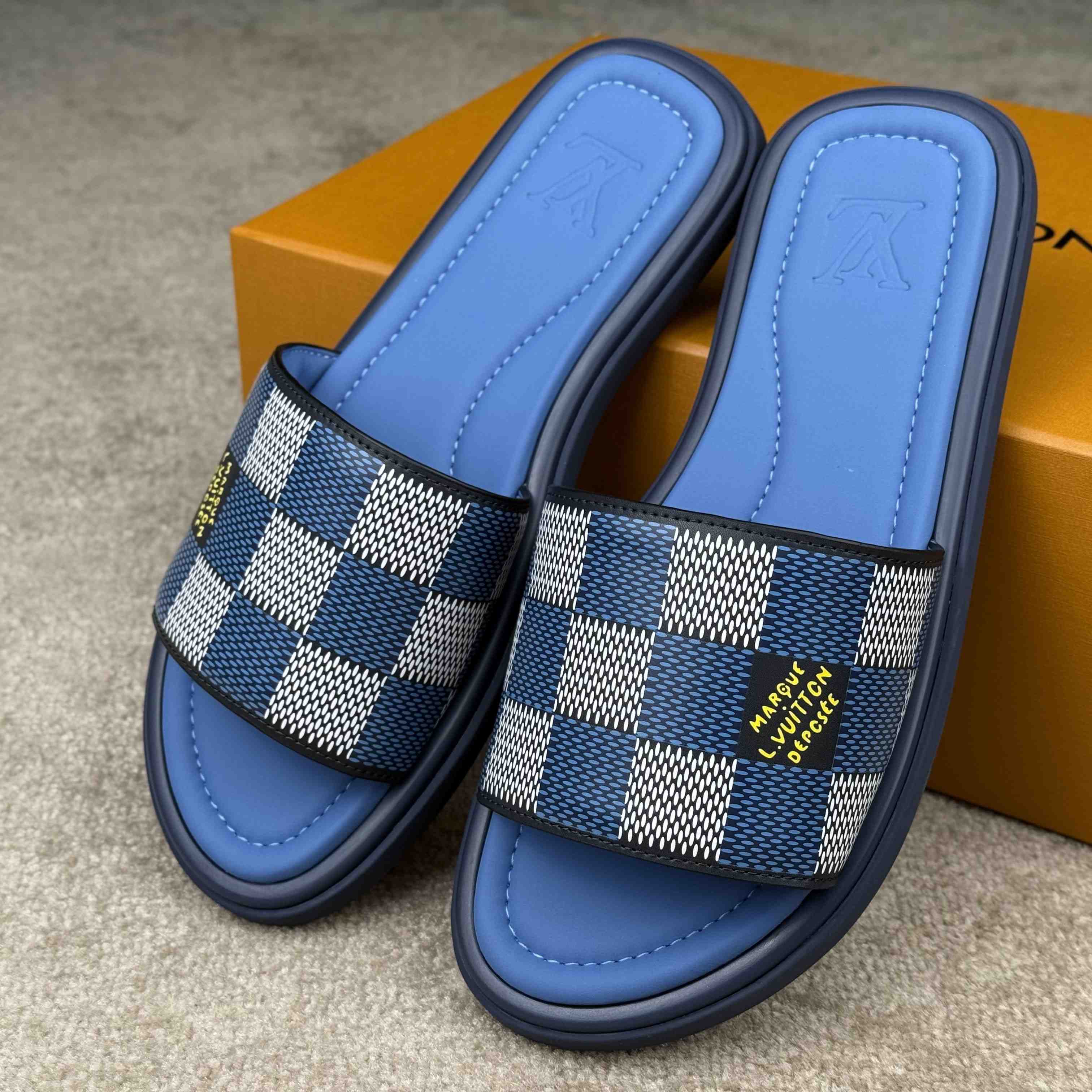 Louis Vuitton LV Venice Mule   - FashionPlug