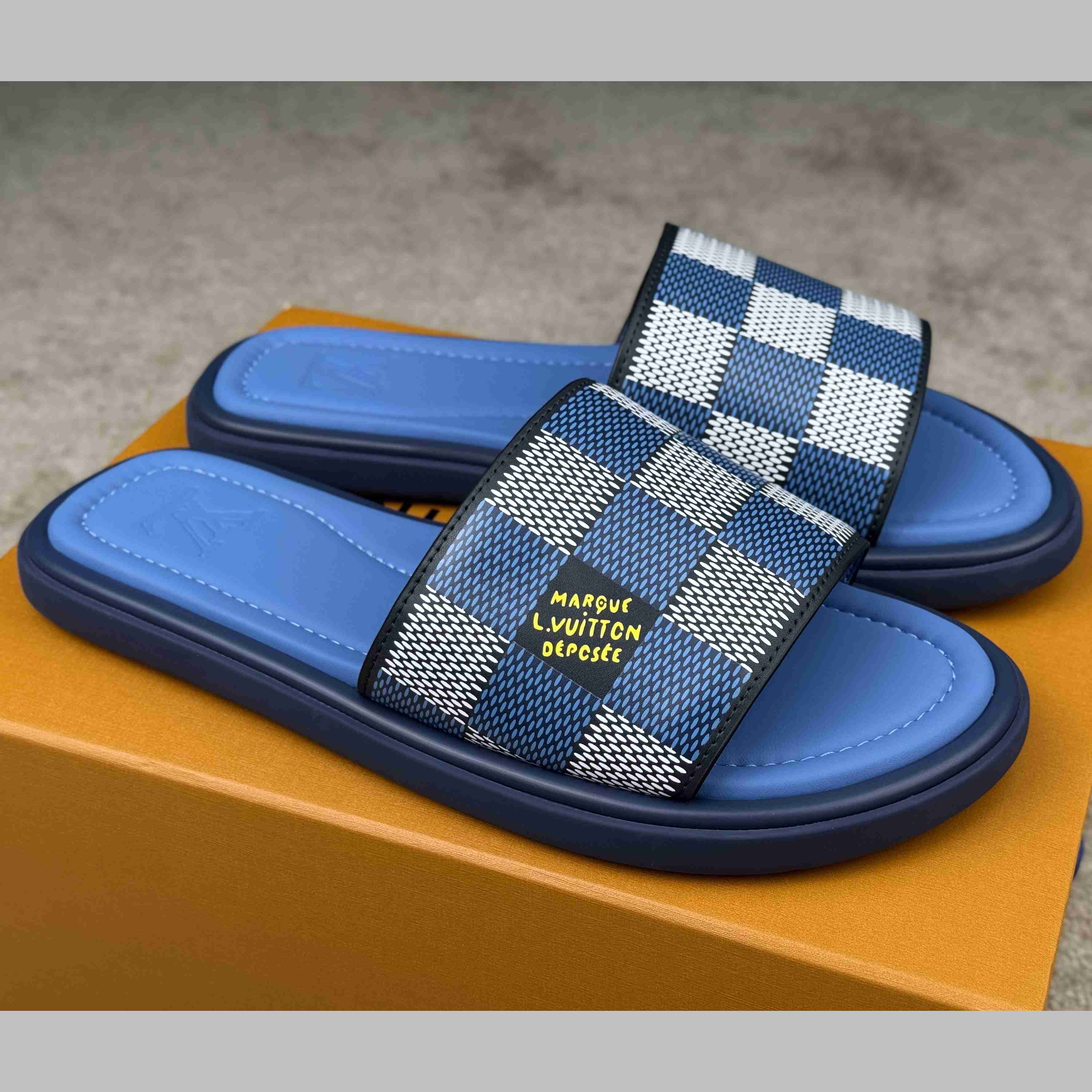 Louis Vuitton LV Venice Mule   - FashionPlug