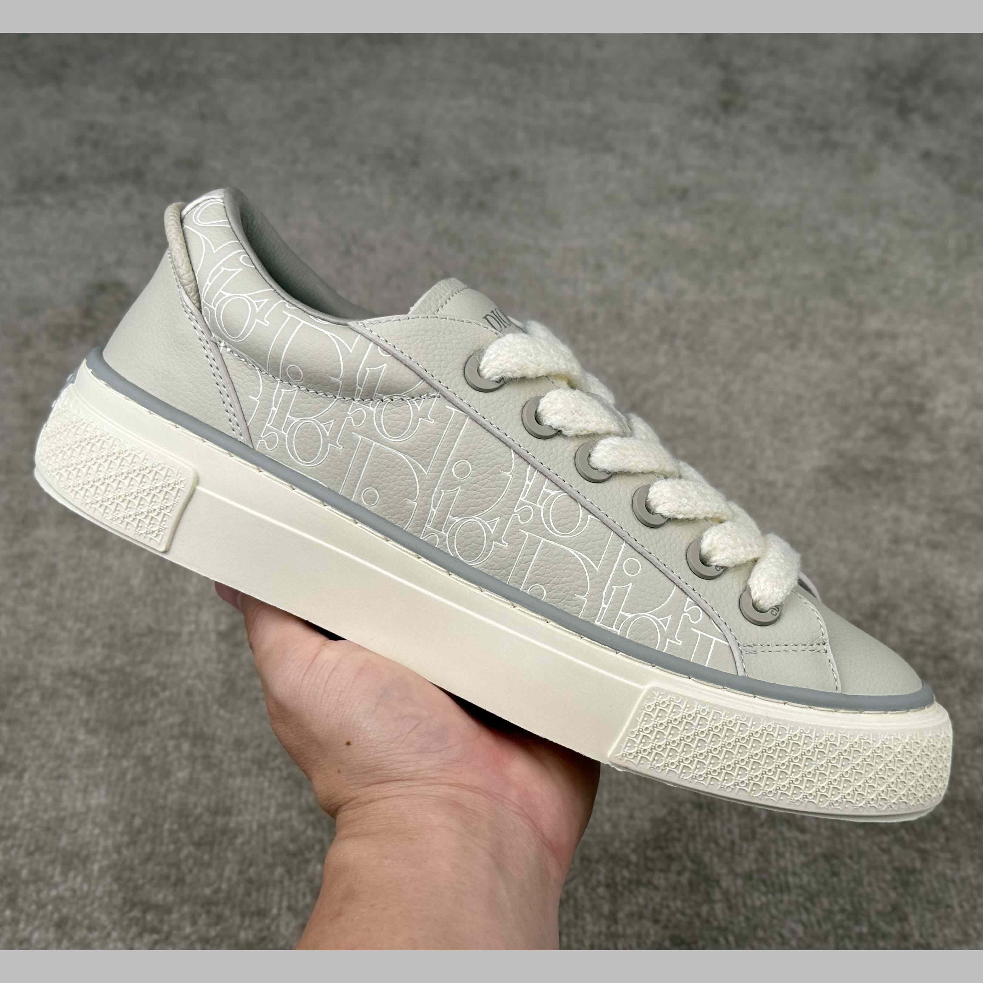 Dior B33 Spin Sneaker  - FashionPlug