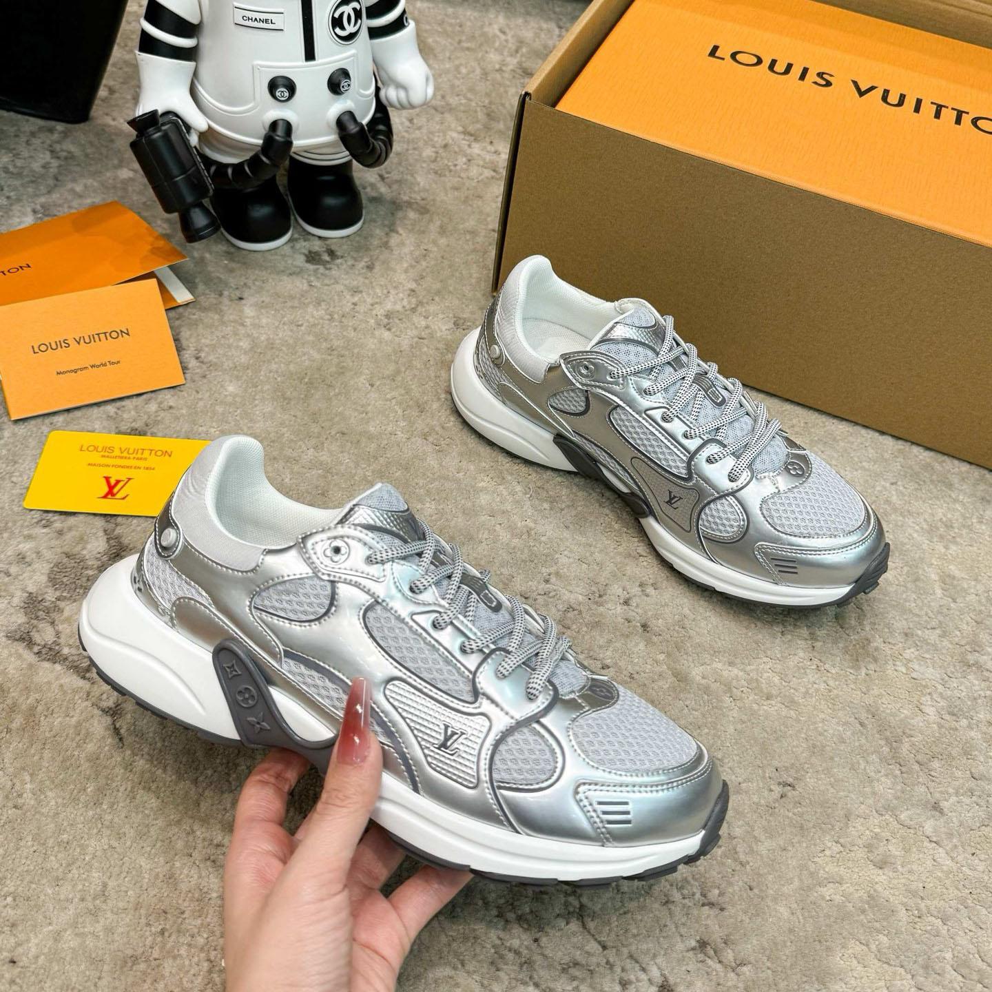 Louis Vuitton LV Olympia Sneaker   1AHOI1 - FashionPlug