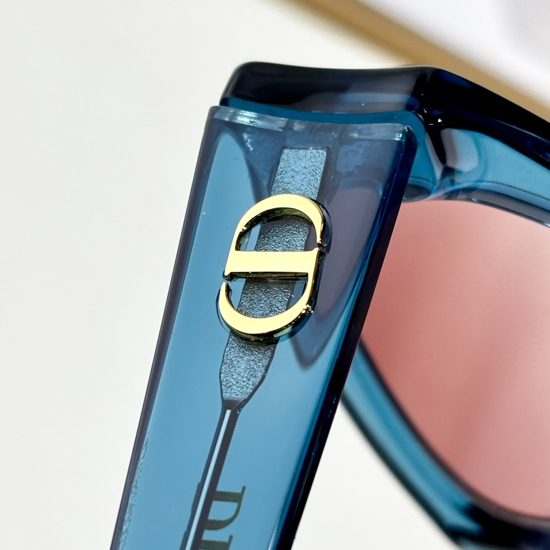 Dior DiorGlowB11 Sunglasses  - FashionPlug