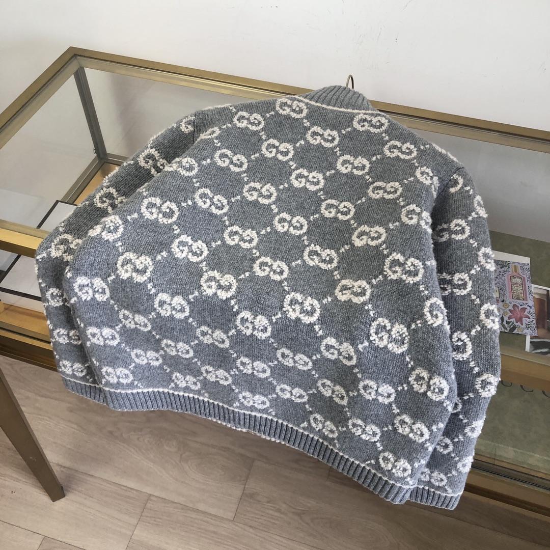 Gucci Cardigan - FashionPlug