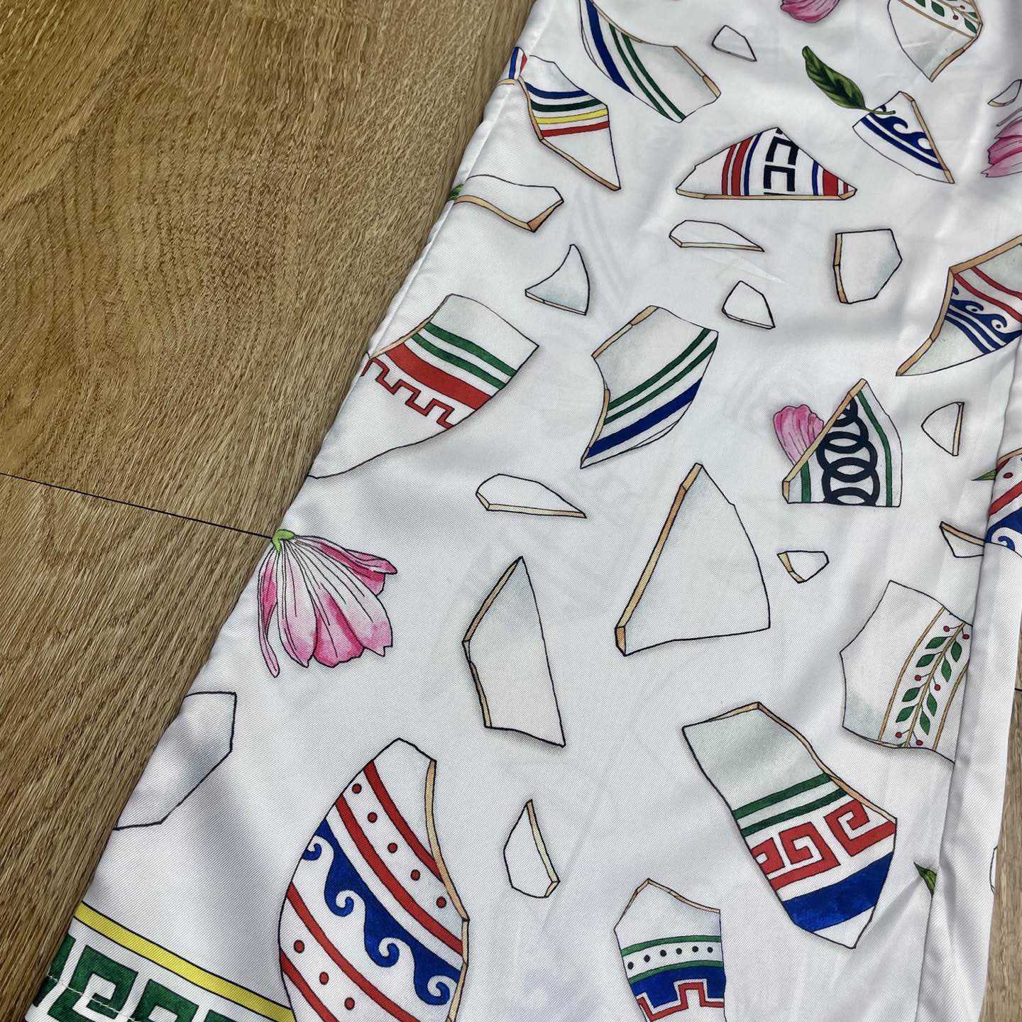 Casablanca Le Vase Brise Silk Trousers    CA3533 - FashionPlug