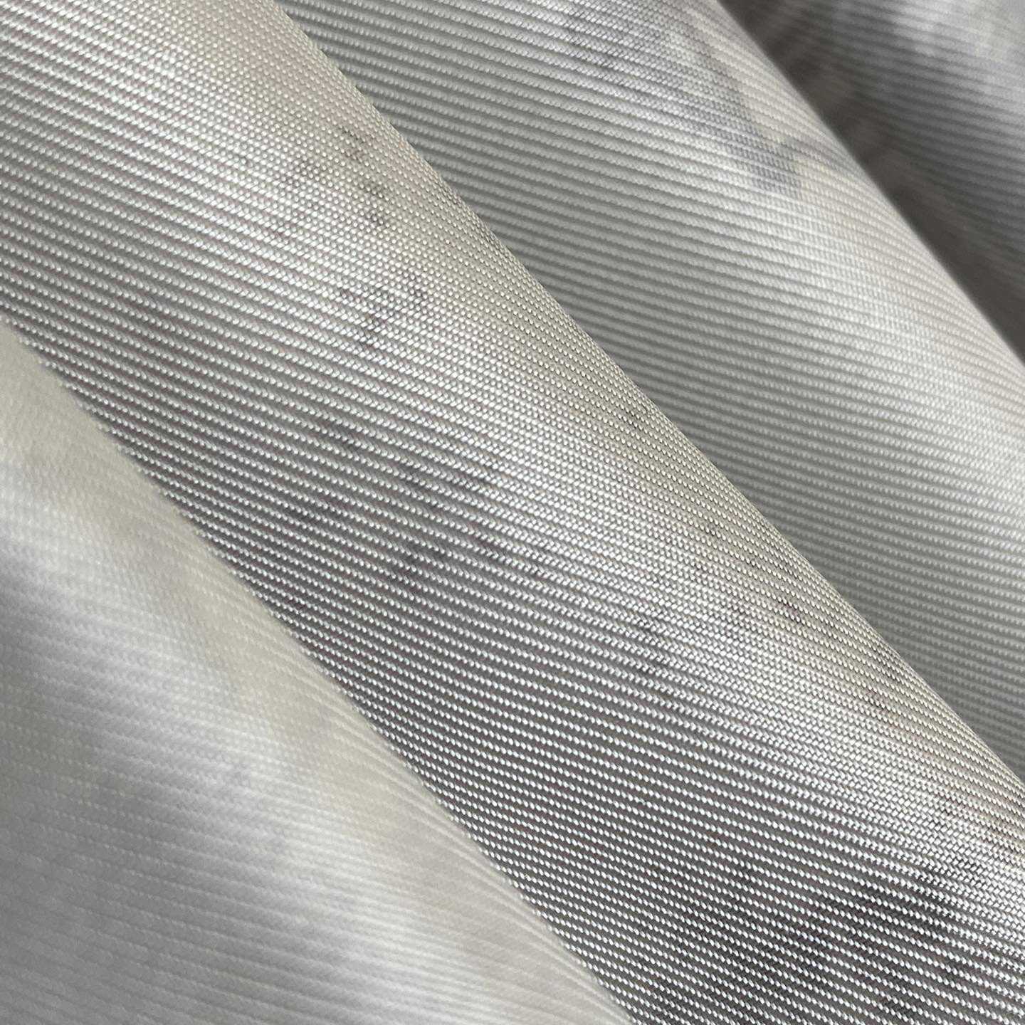 Louis Vuitton Long-Sleeved Silk Shirt    1AGJN4 - FashionPlug