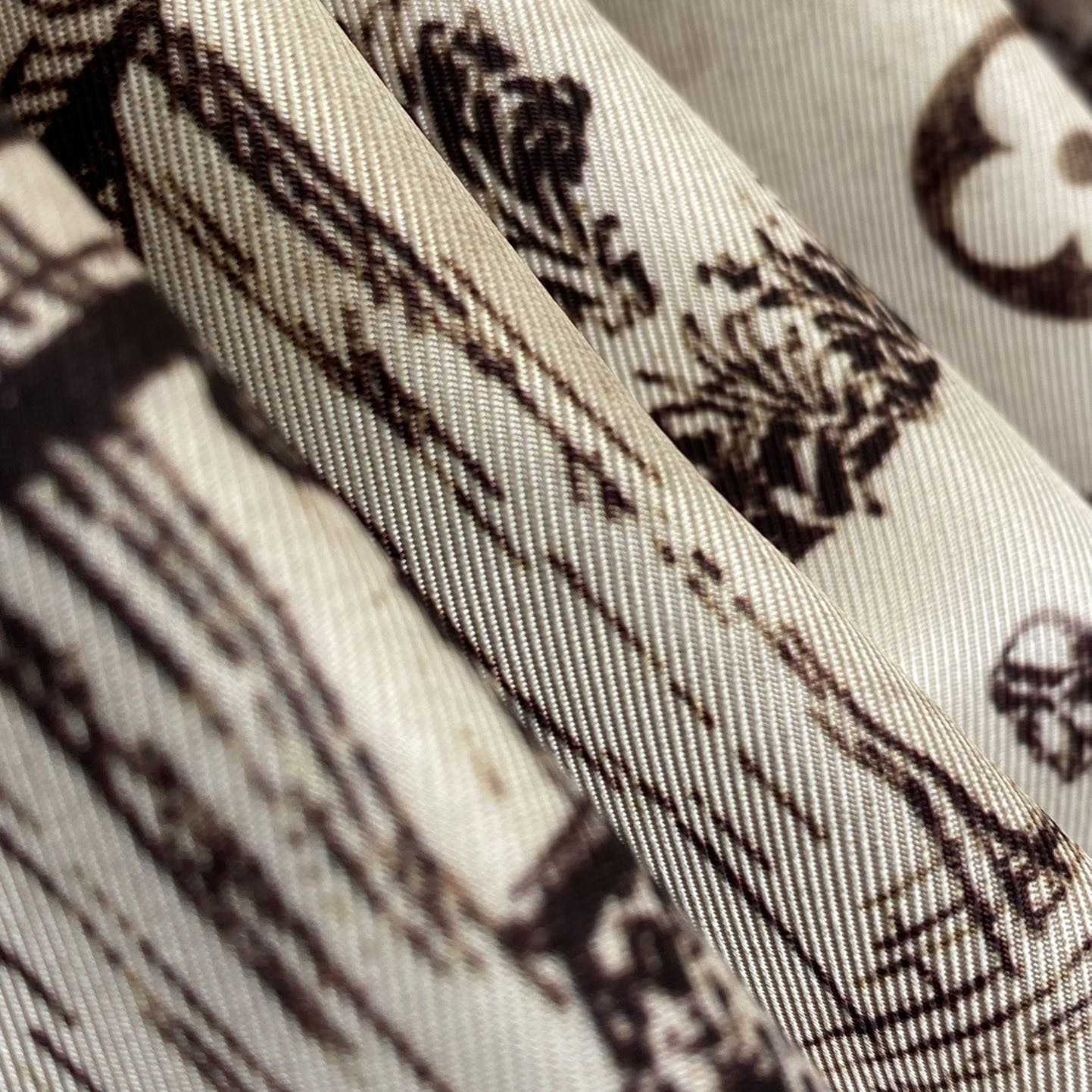 Louis Vuitton Long-Sleeved Silk Shirt    1AGJN4 - FashionPlug