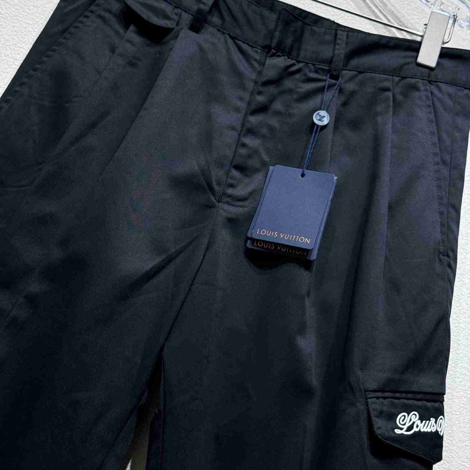 Louis Vuitton Signature Chino Pants - FashionPlug