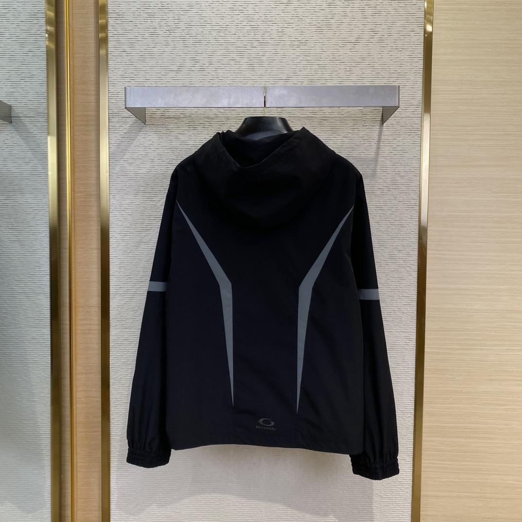 Balenciaga Loop Sports Icon Large Tracksuit Jacket In Black And Grey  - FashionPlug