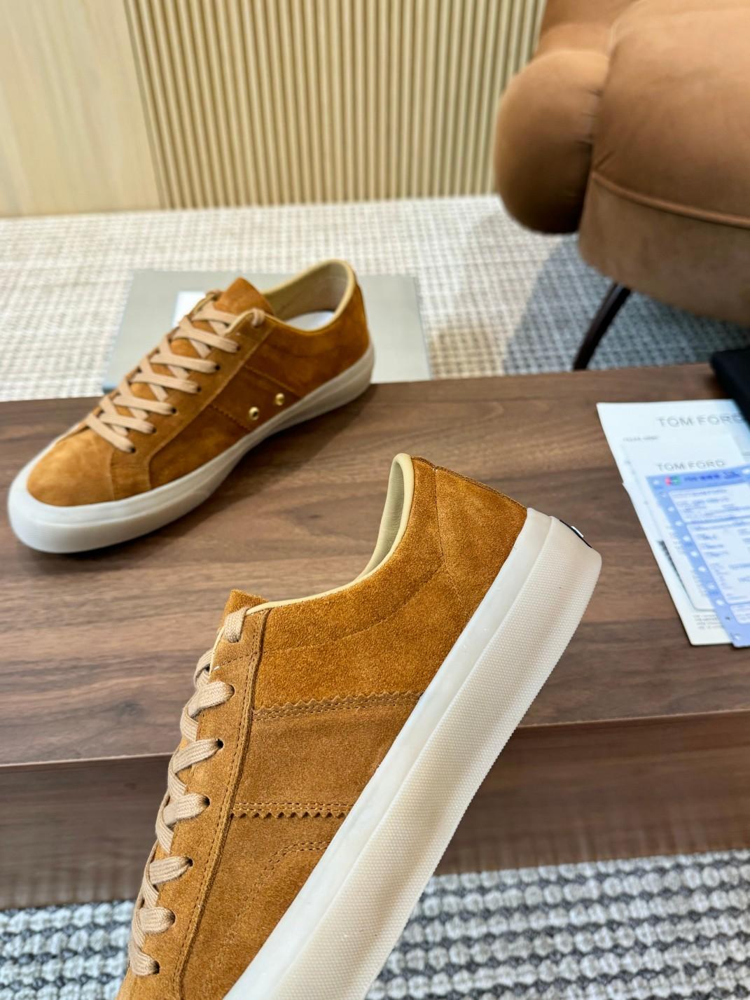 Tom Ford Sneaker - FashionPlug