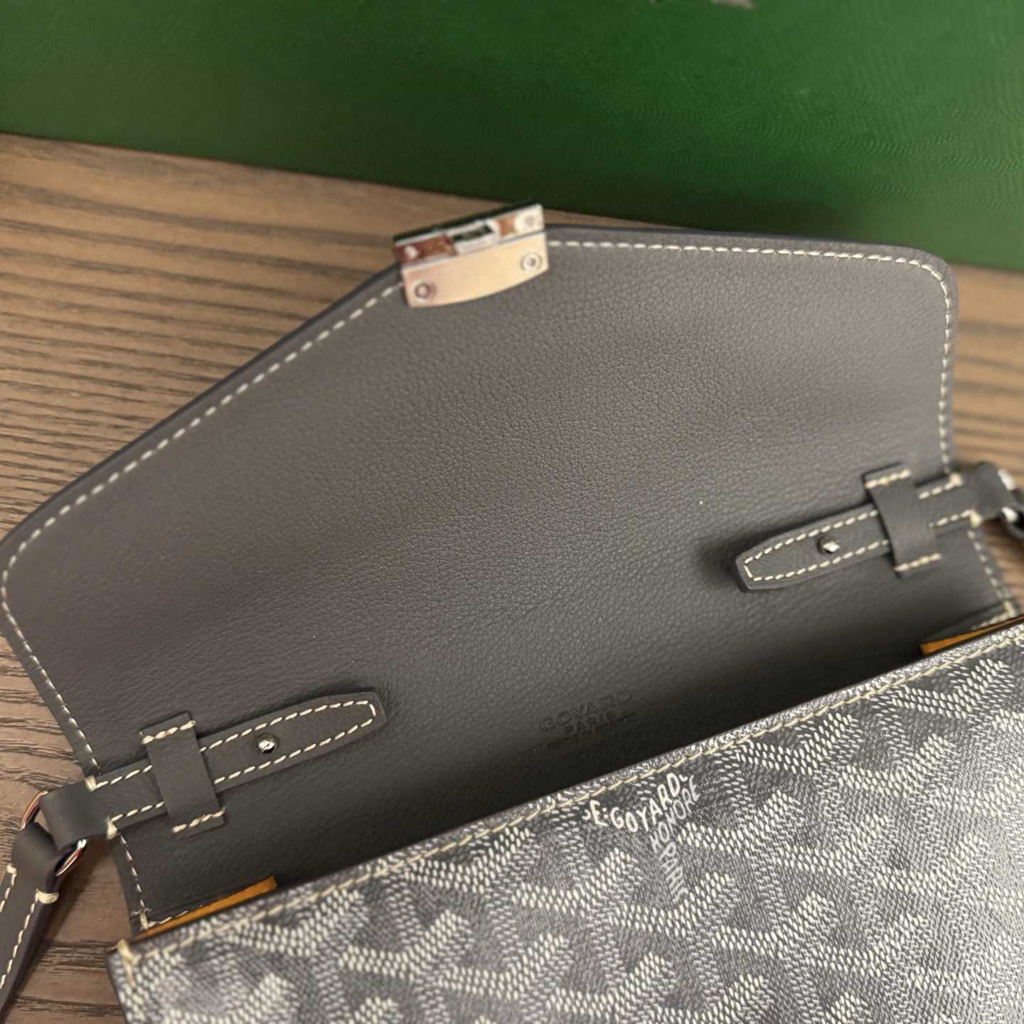 Goyard Chypre Wallet-Pouch - FashionPlug