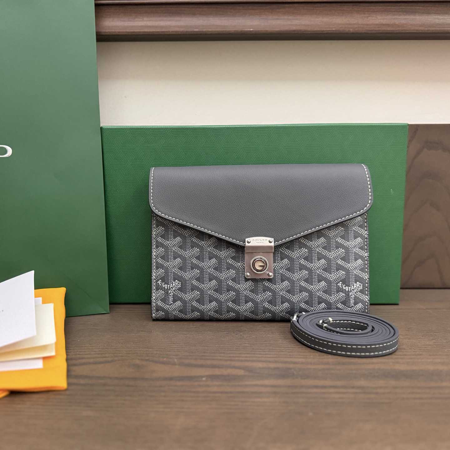 Goyard Chypre Wallet-Pouch - FashionPlug