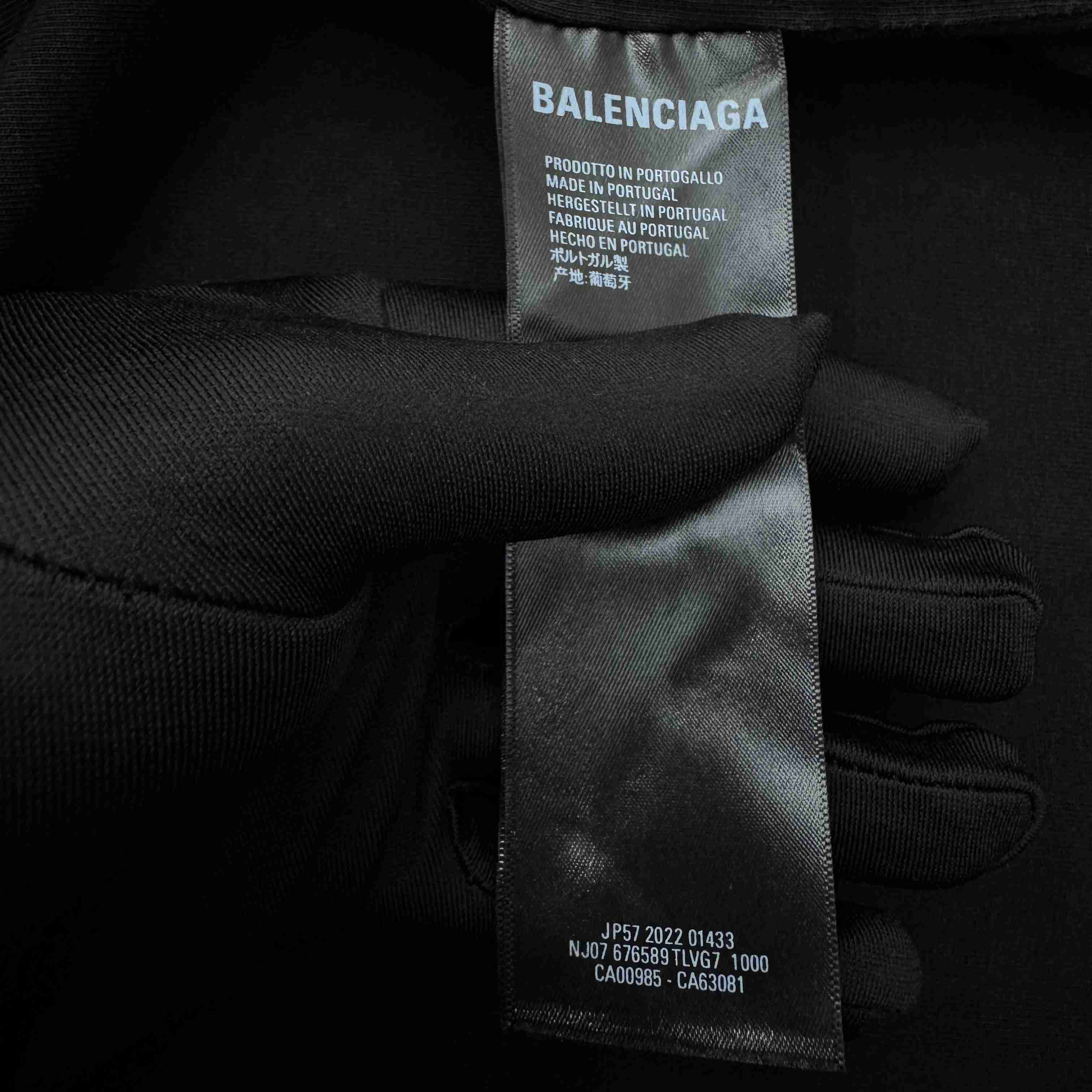 Balenciaga Metalhead Inside Out T-shirt - FashionPlug