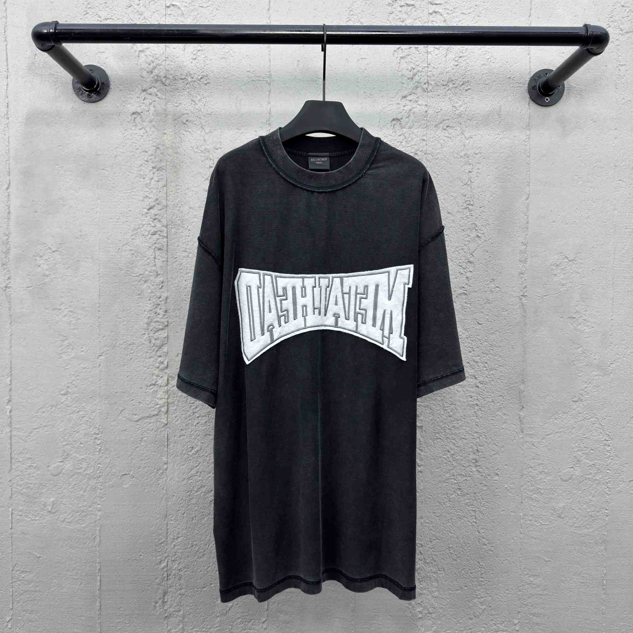 Balenciaga Metalhead Inside Out T-shirt - FashionPlug