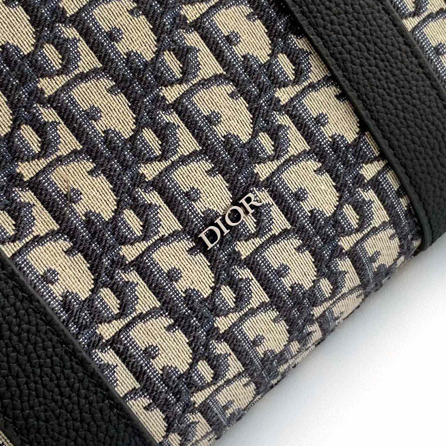 Dior Weekender 40    - FashionPlug
