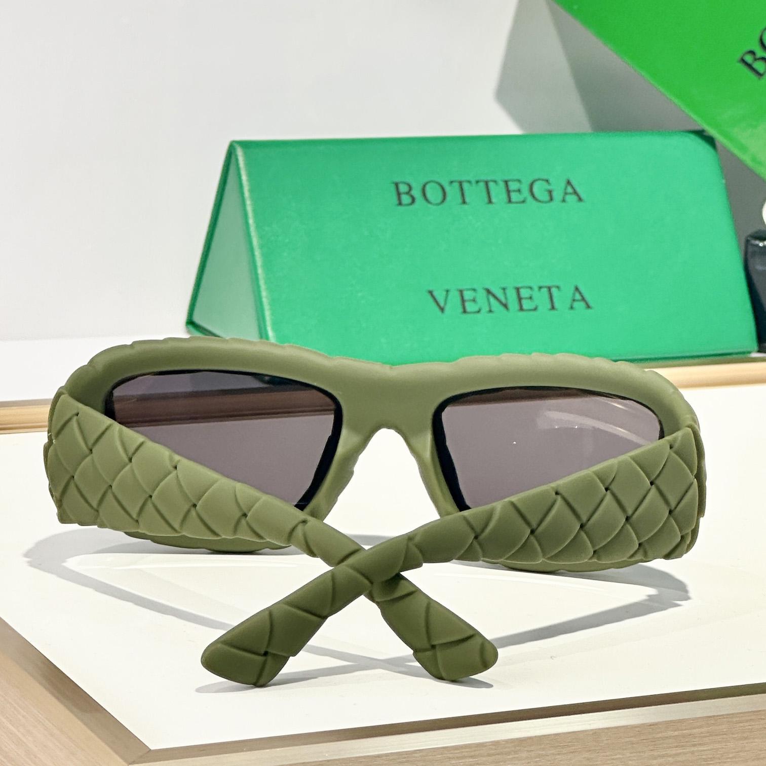 Bottega Veneta Intrecciato Rectangular Sunglasses   BV1303S - FashionPlug