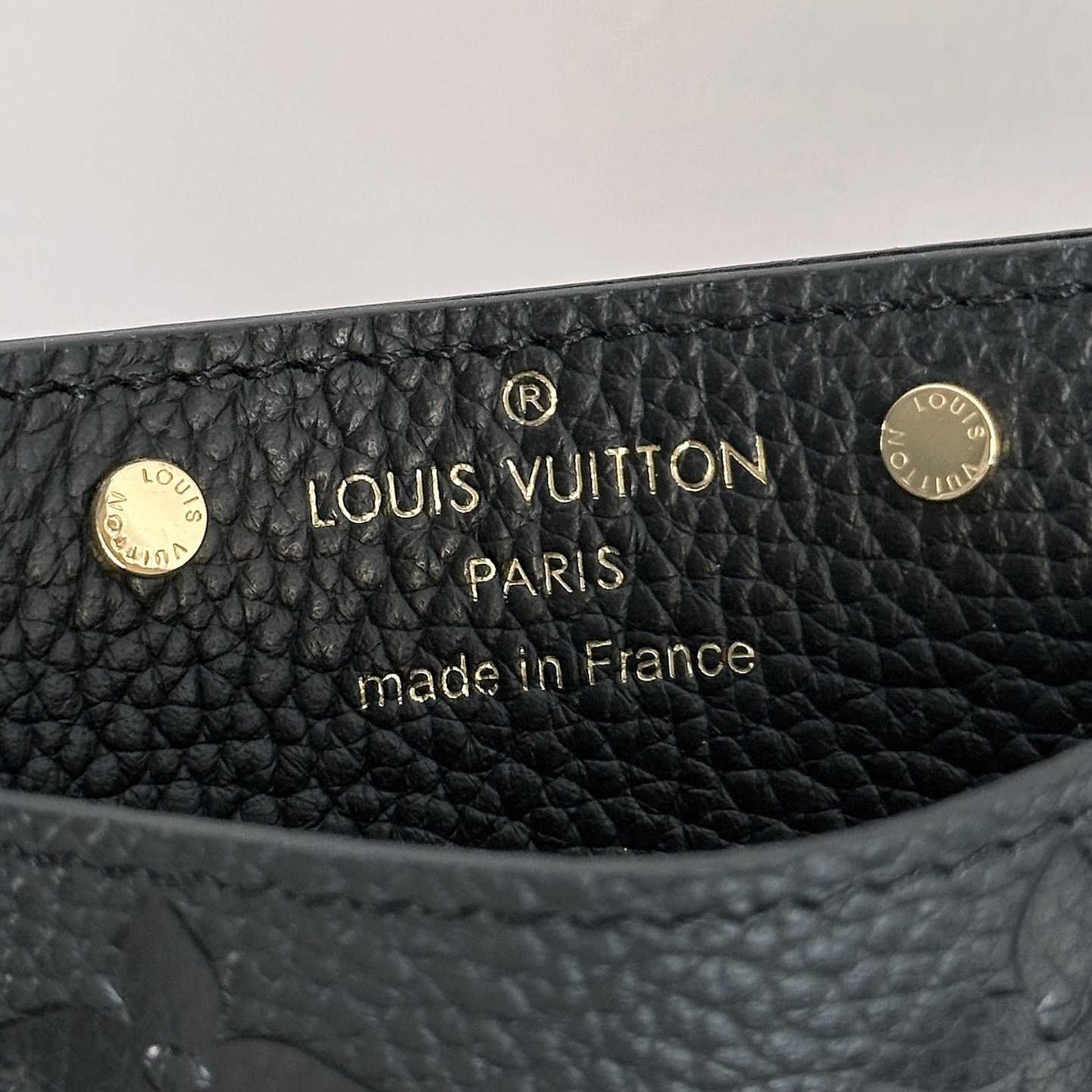 Louis Vuitton Card Holder  M69171 - FashionPlug