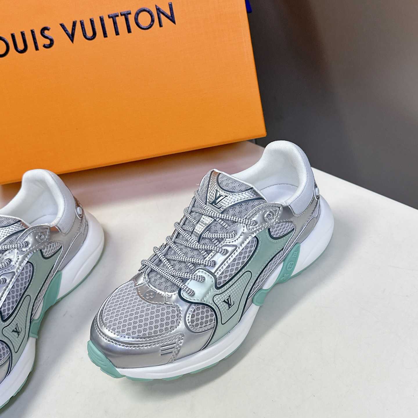 Louis Vuitton LV Olympia Sneaker   1AHOLN - FashionPlug