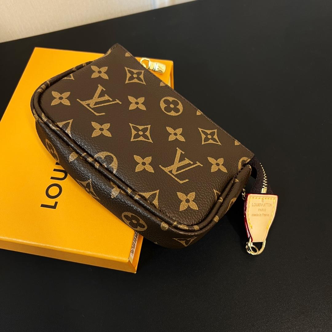Louis Vuitton Mini Pochette Accessoires     - FashionPlug