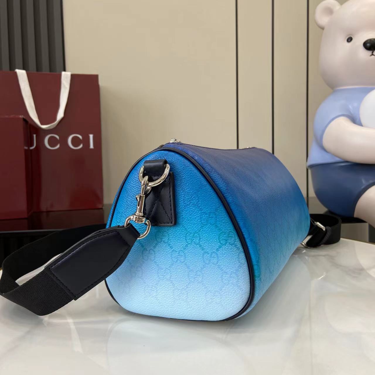 Gucci Chroma Small Cylinder Bag - FashionPlug