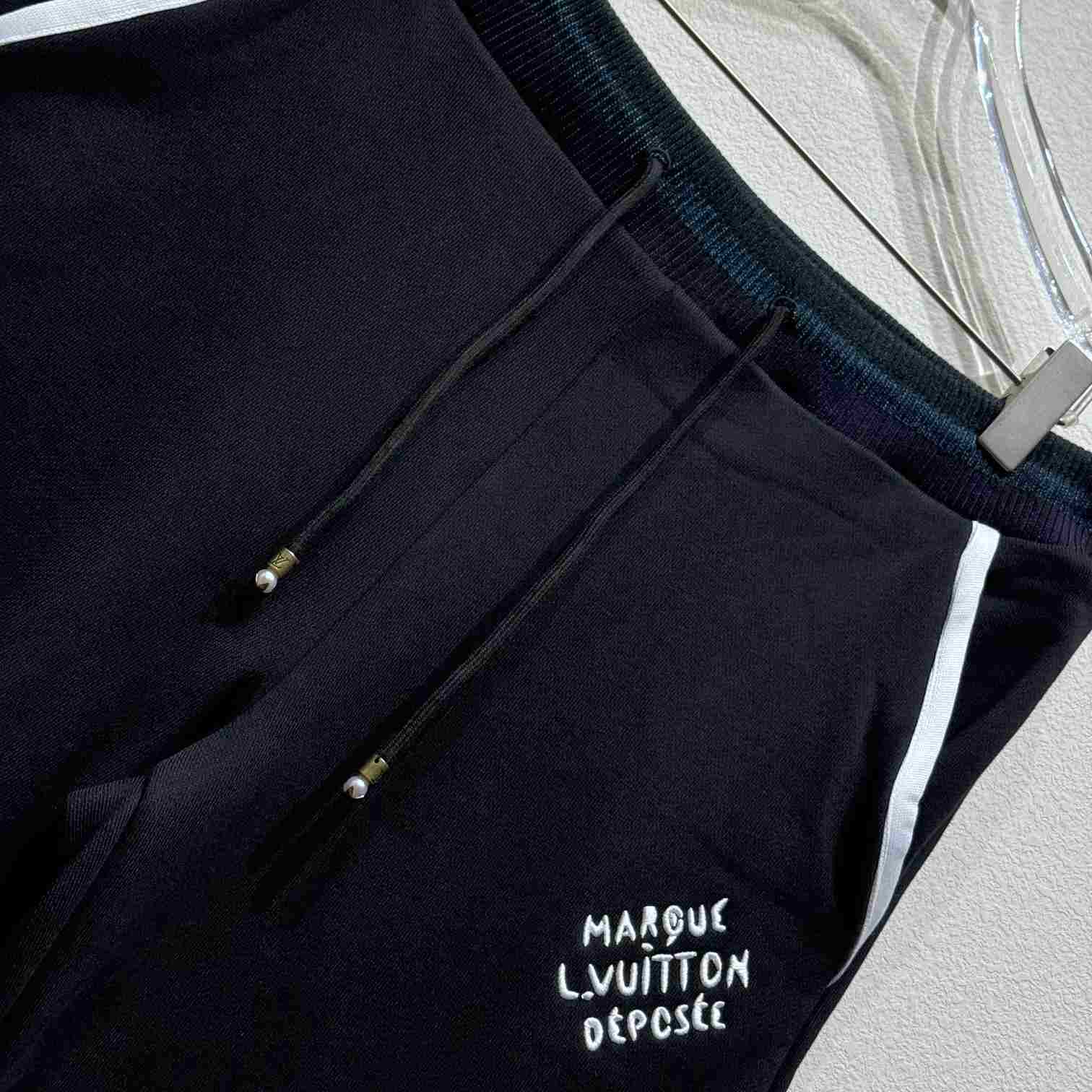 Louis Vuitton Cotton Jersey College Shorts   1AGTR9 - FashionPlug
