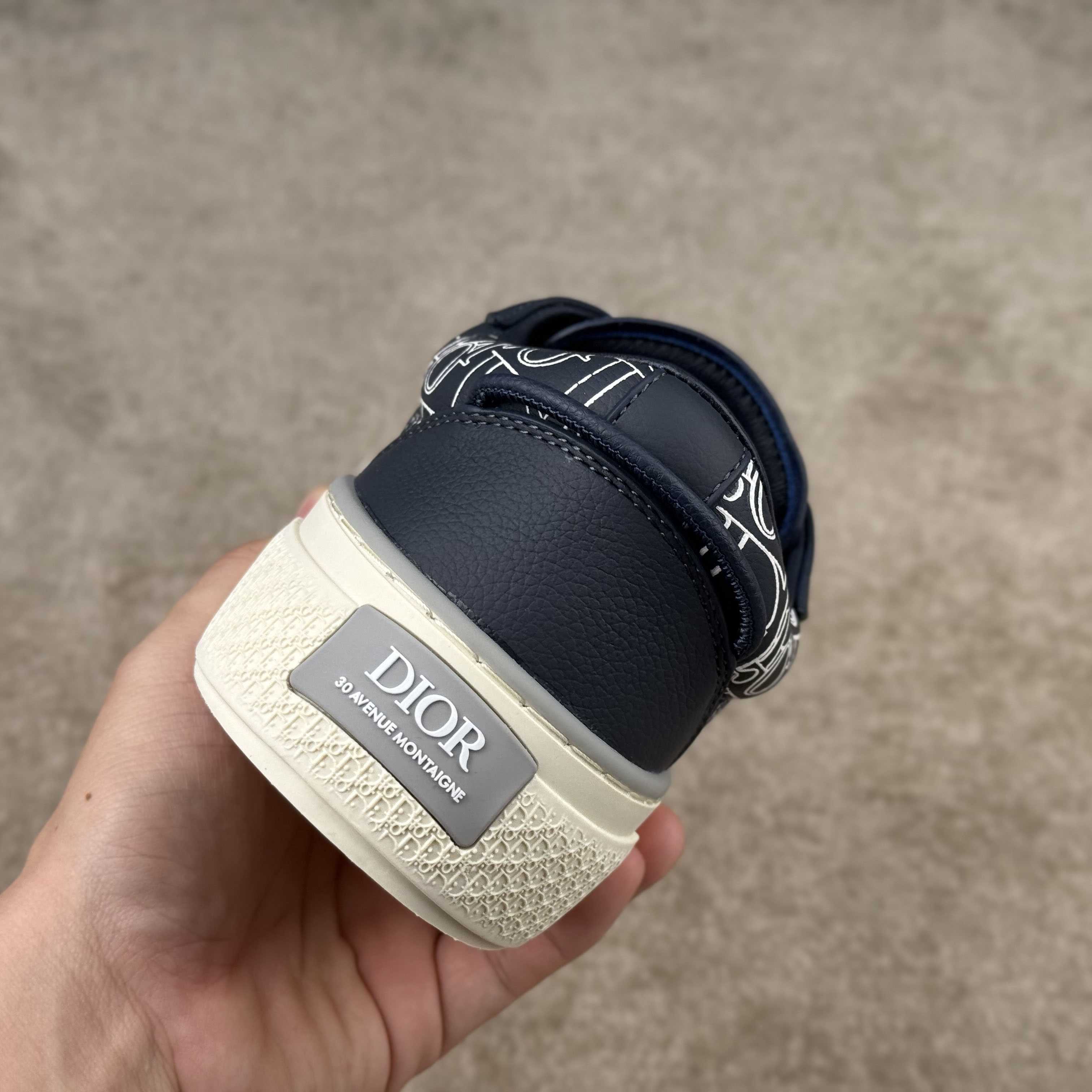 Dior B33 Spin Sneaker  - FashionPlug