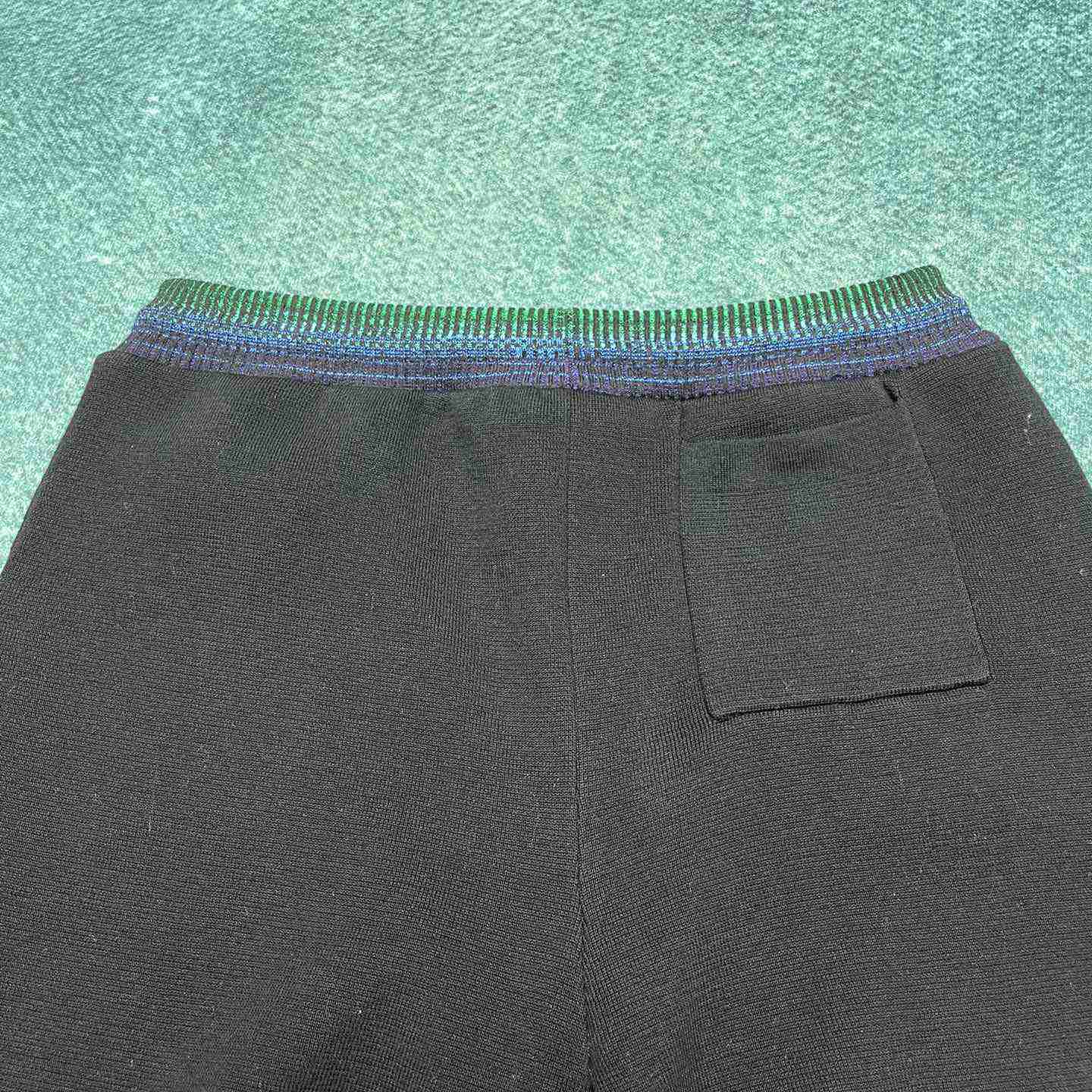 Louis Vuitton Cotton Jersey College Shorts    1AGTR9 - FashionPlug