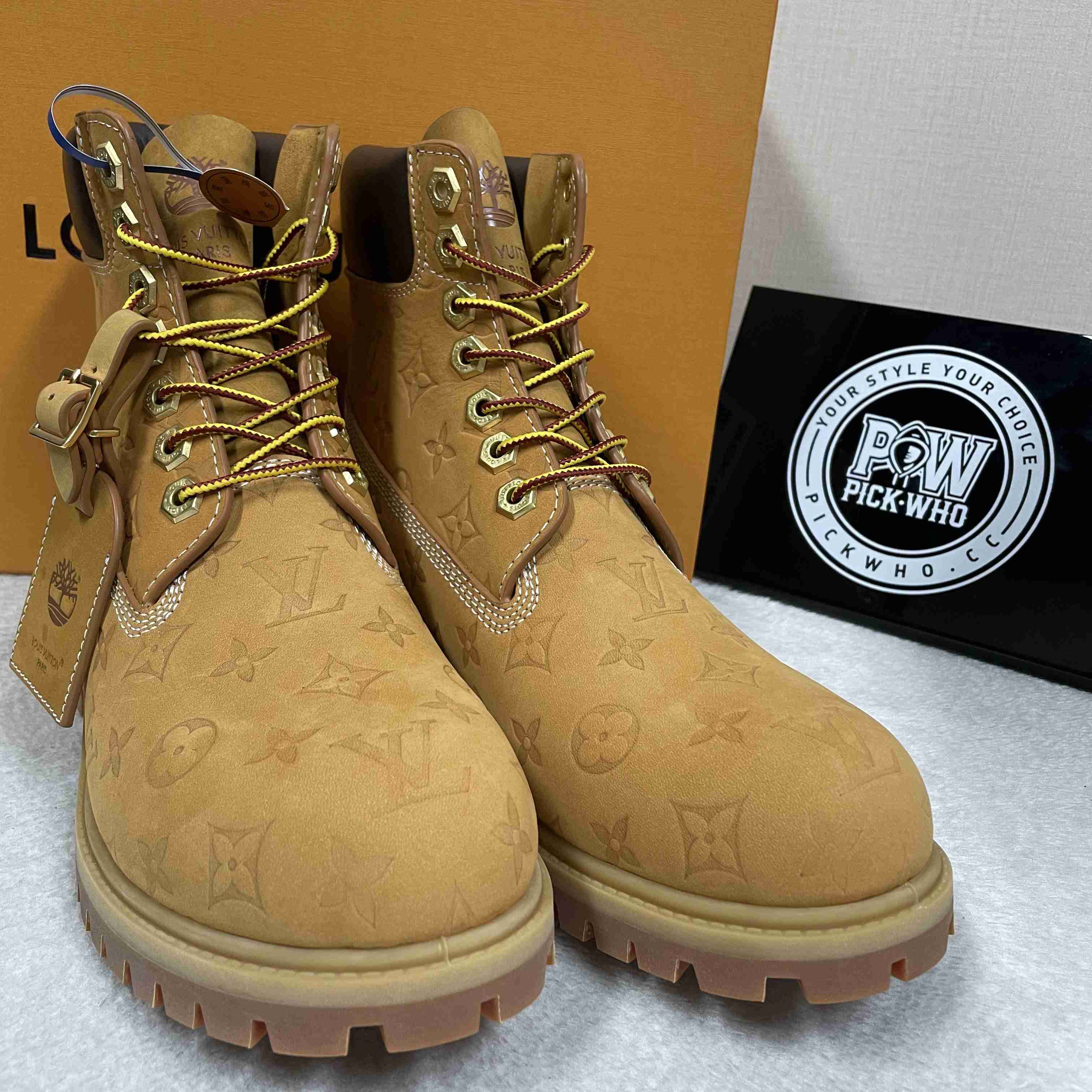 Louis Vuitton Timberland  Ankle Boot - FashionPlug