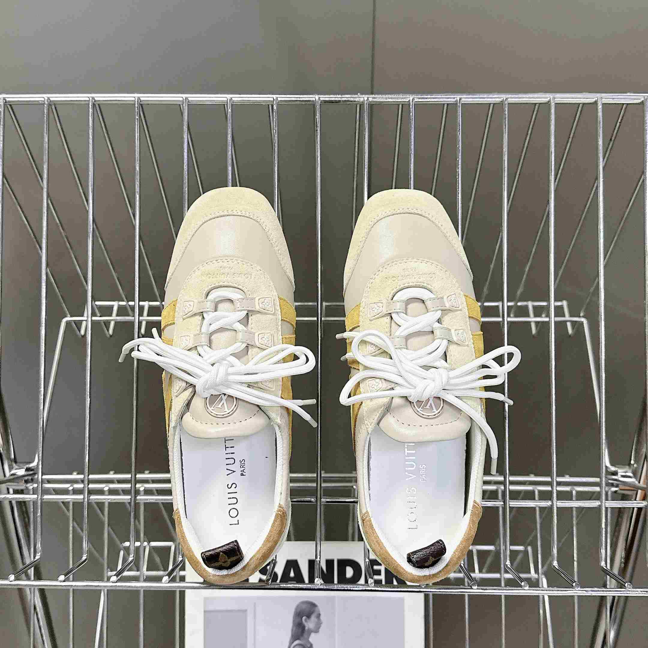 Louis Vuitton LV Sneakerina   1AHNEY - FashionPlug