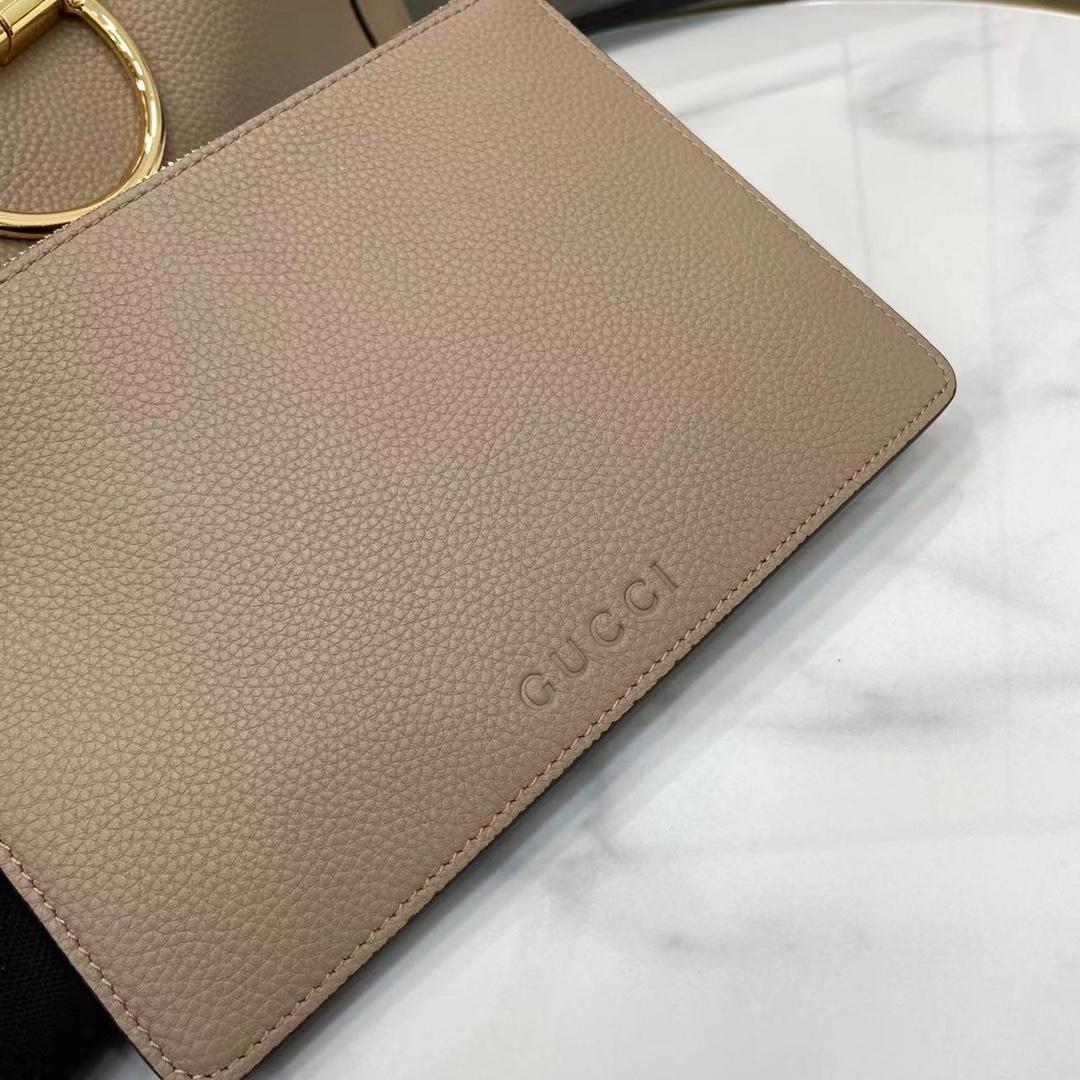 Gucci Softbit Maxi Shoulder Bag - FashionPlug