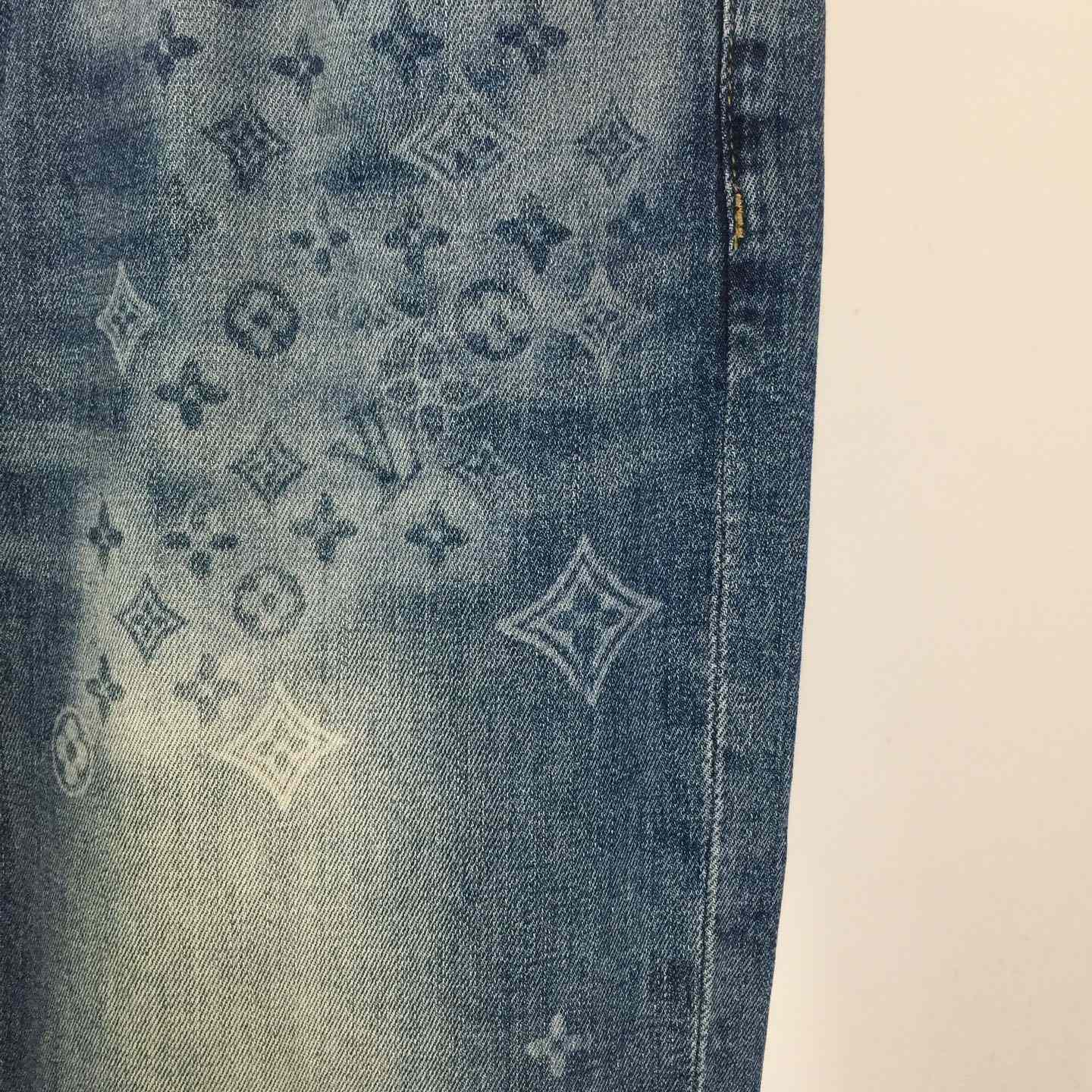 Louis Vuitton Jeans - FashionPlug