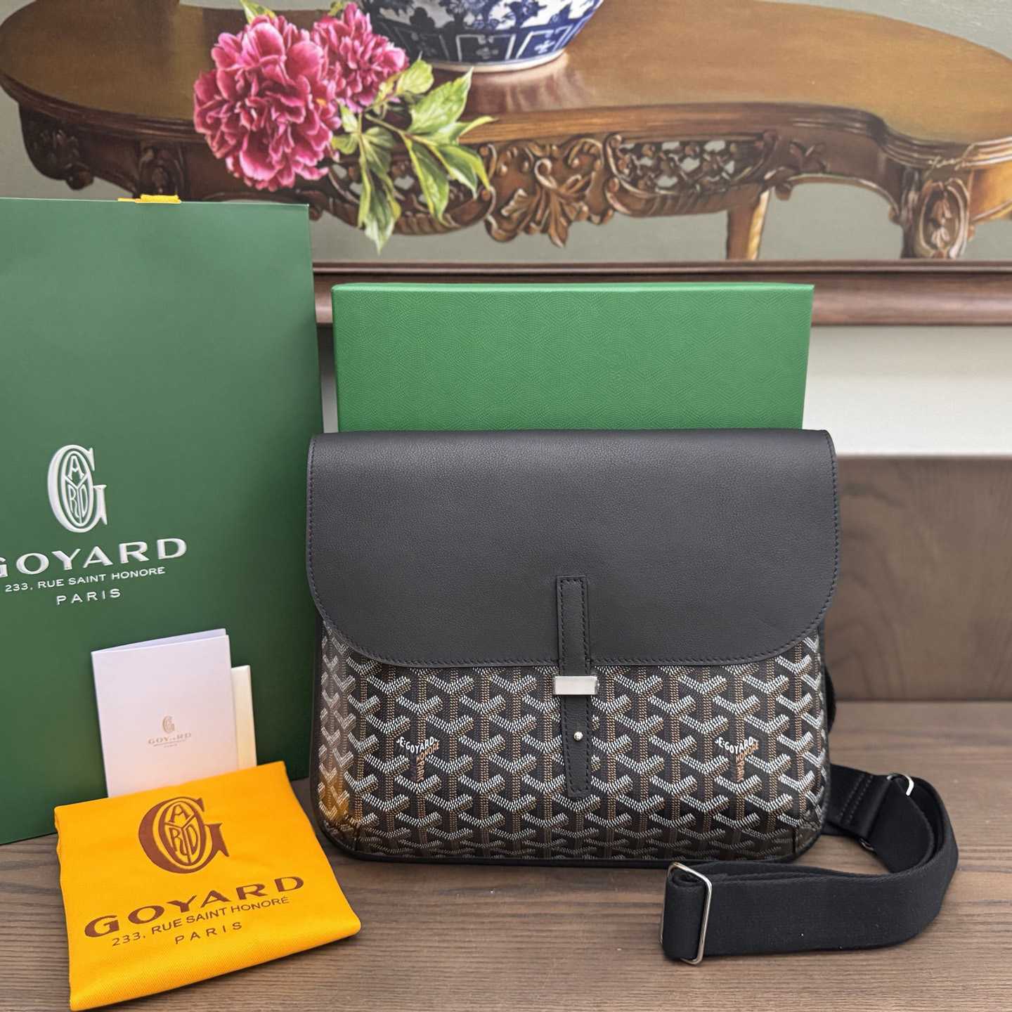 Goyard Coursier Messenger Bag - FashionPlug