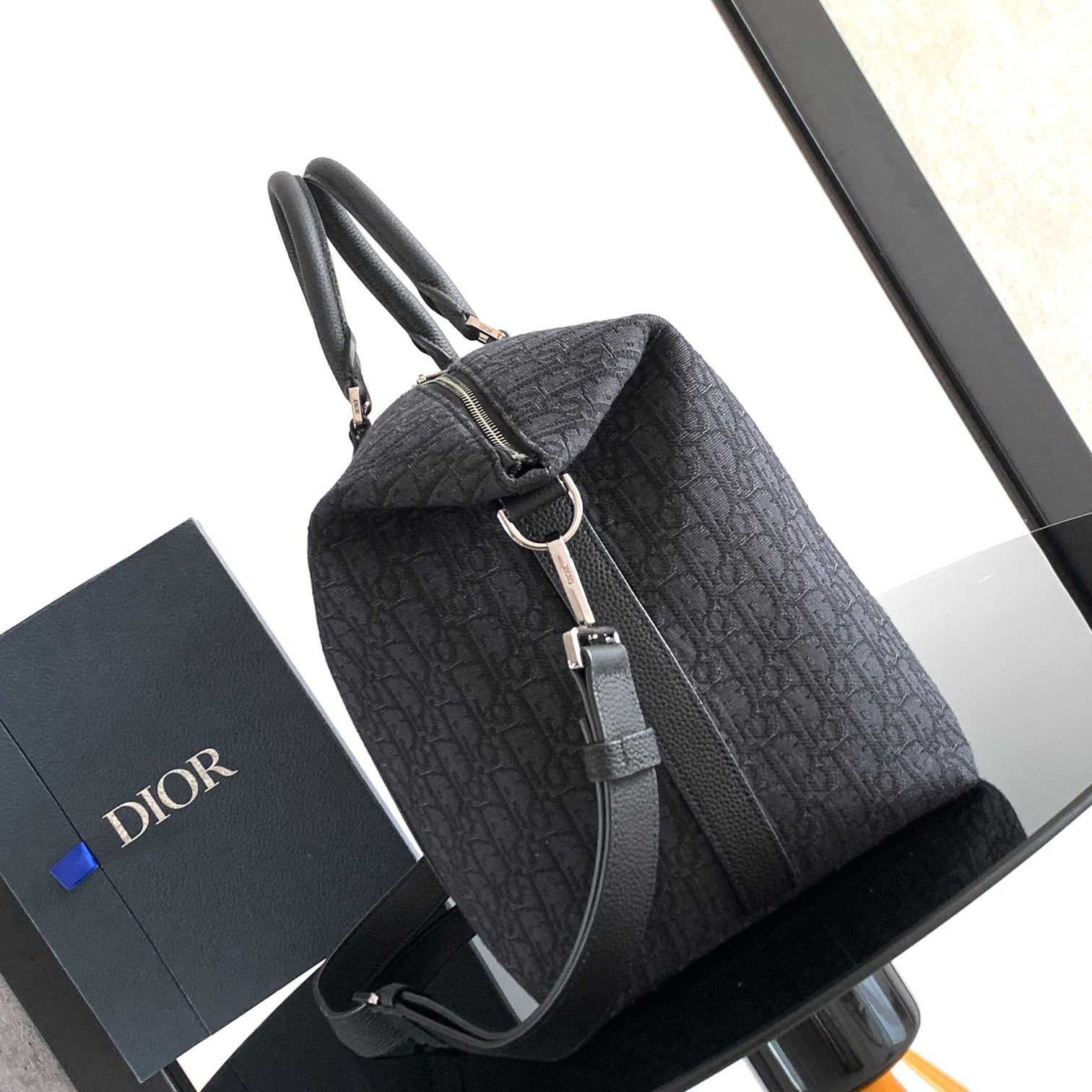 Dior Weekender 40    - FashionPlug
